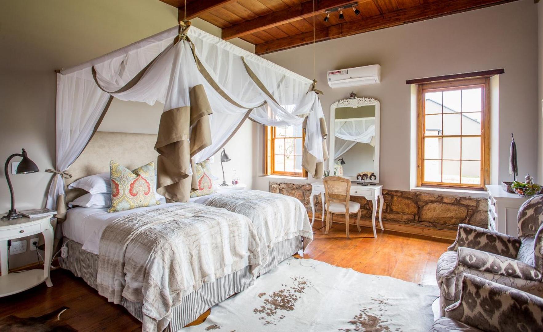  Double Room Includes 2 Game Drives - Photo 4