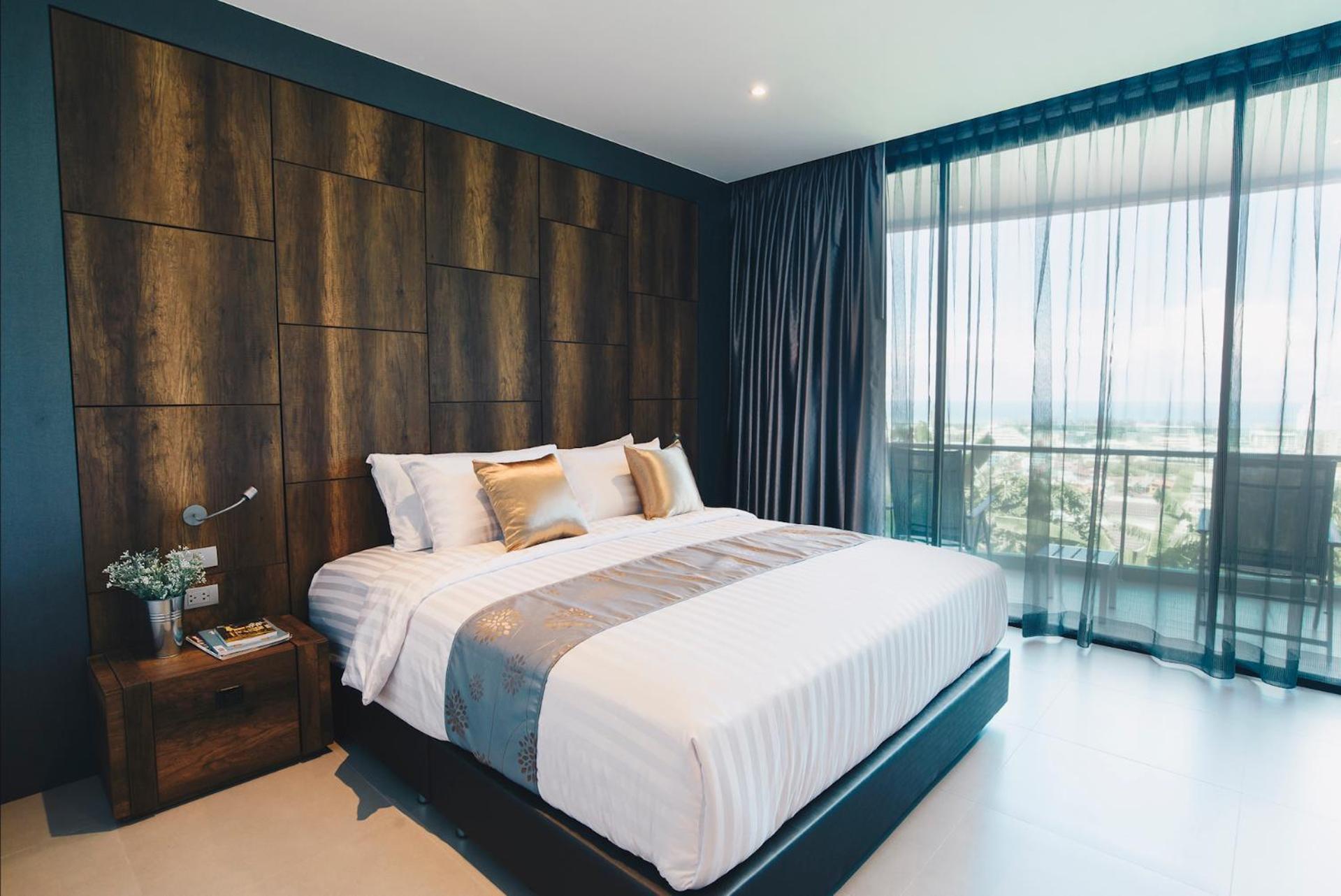 Deluxe Room - Photo 2