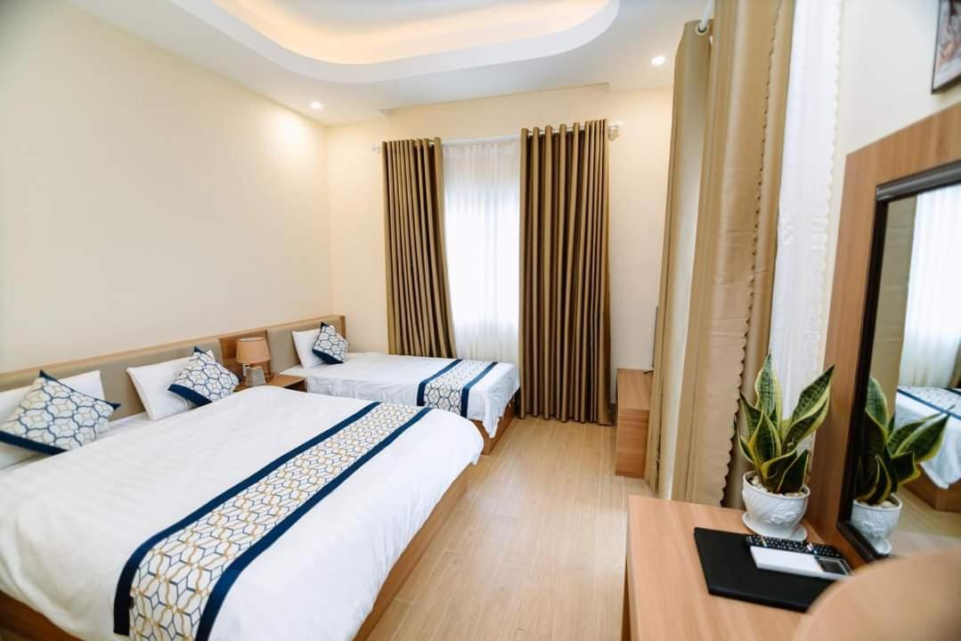 Triple Room with Garden View