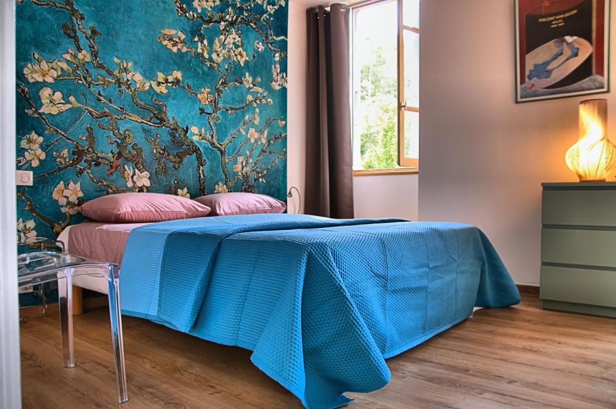 Double Room with Private Bathroom photo 1
