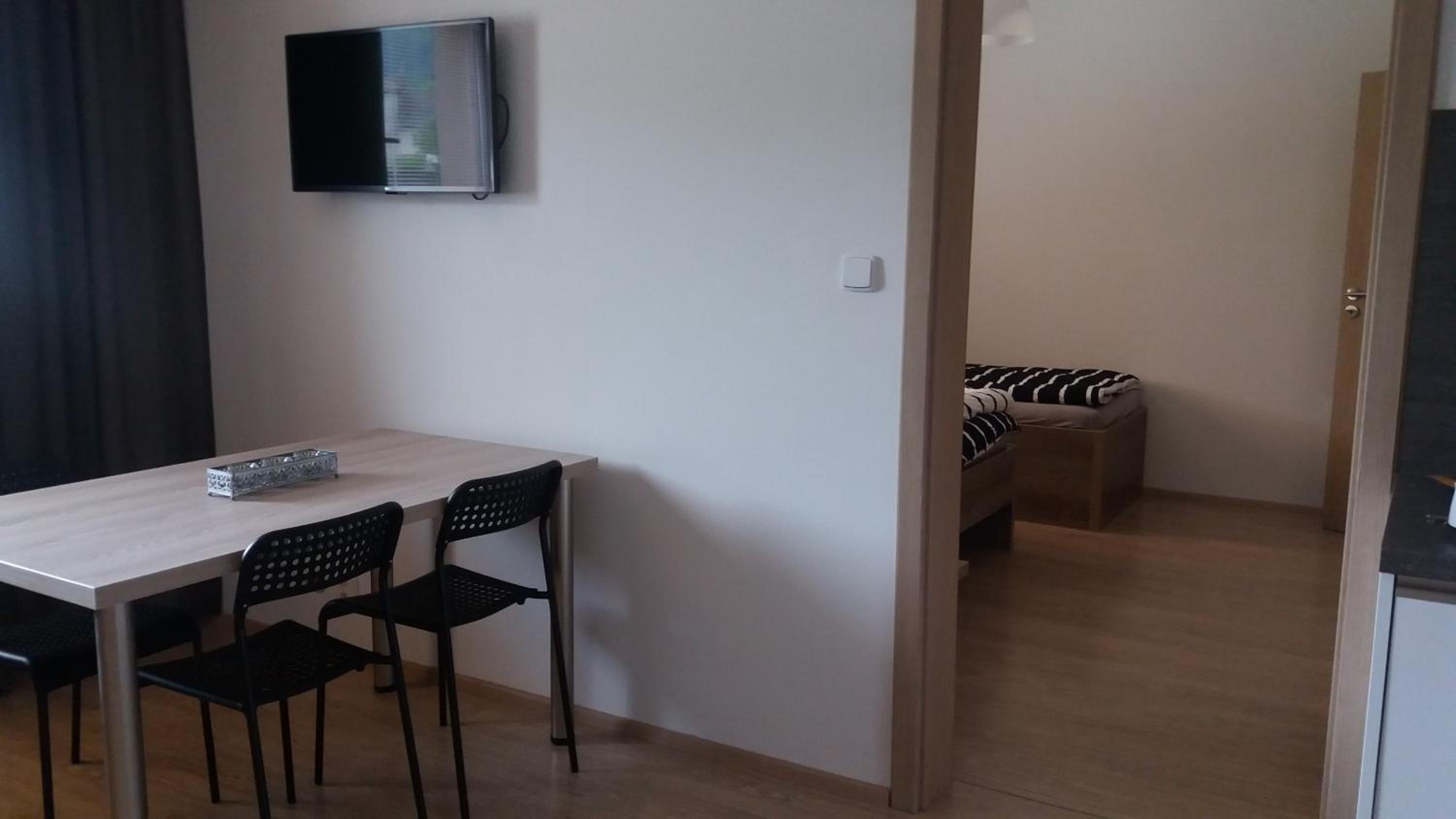 Apartment photo 2