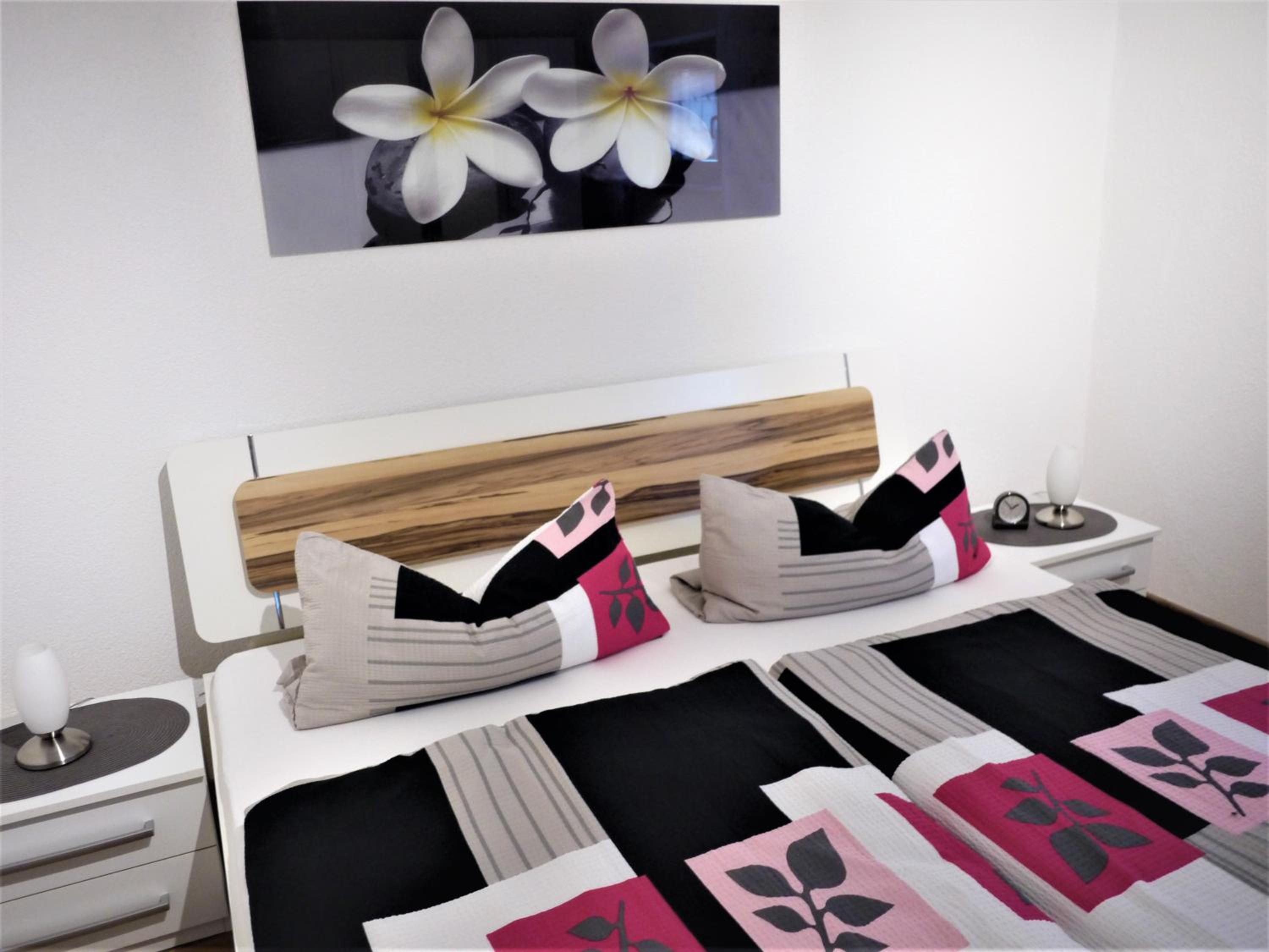 One-Bedroom Apartment with Terrace photo 1