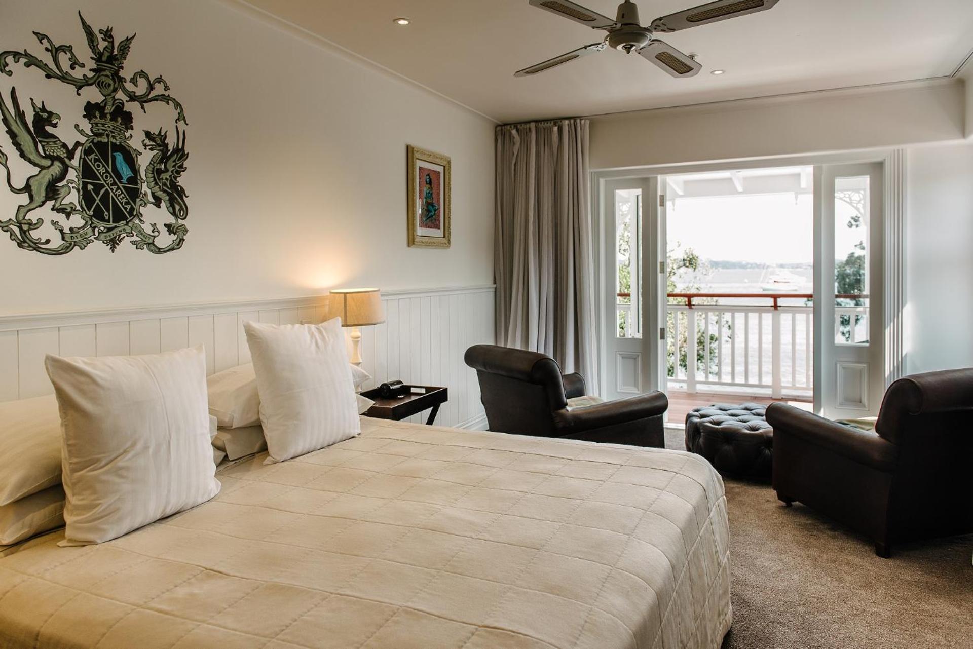 King Room with Sea View - Photo 2