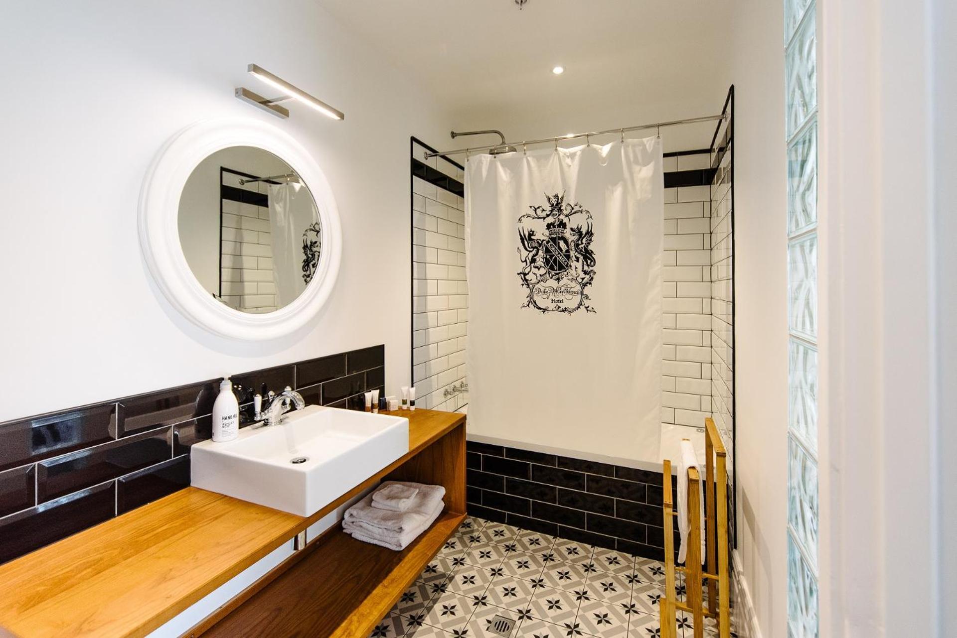 King Room with Sea View - Photo 10