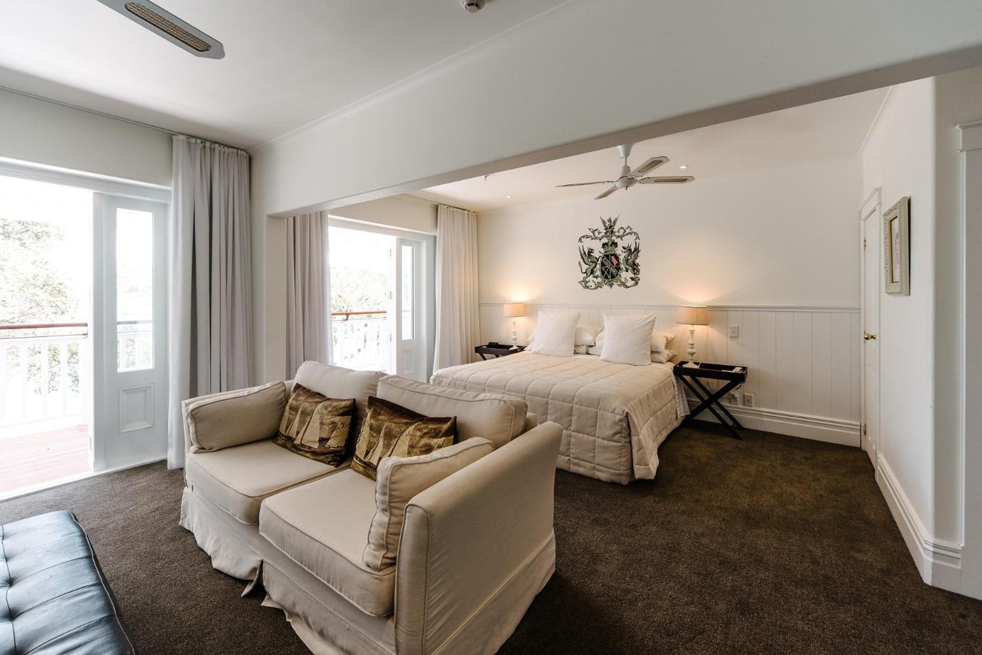 King Room with Sea View - Photo 6