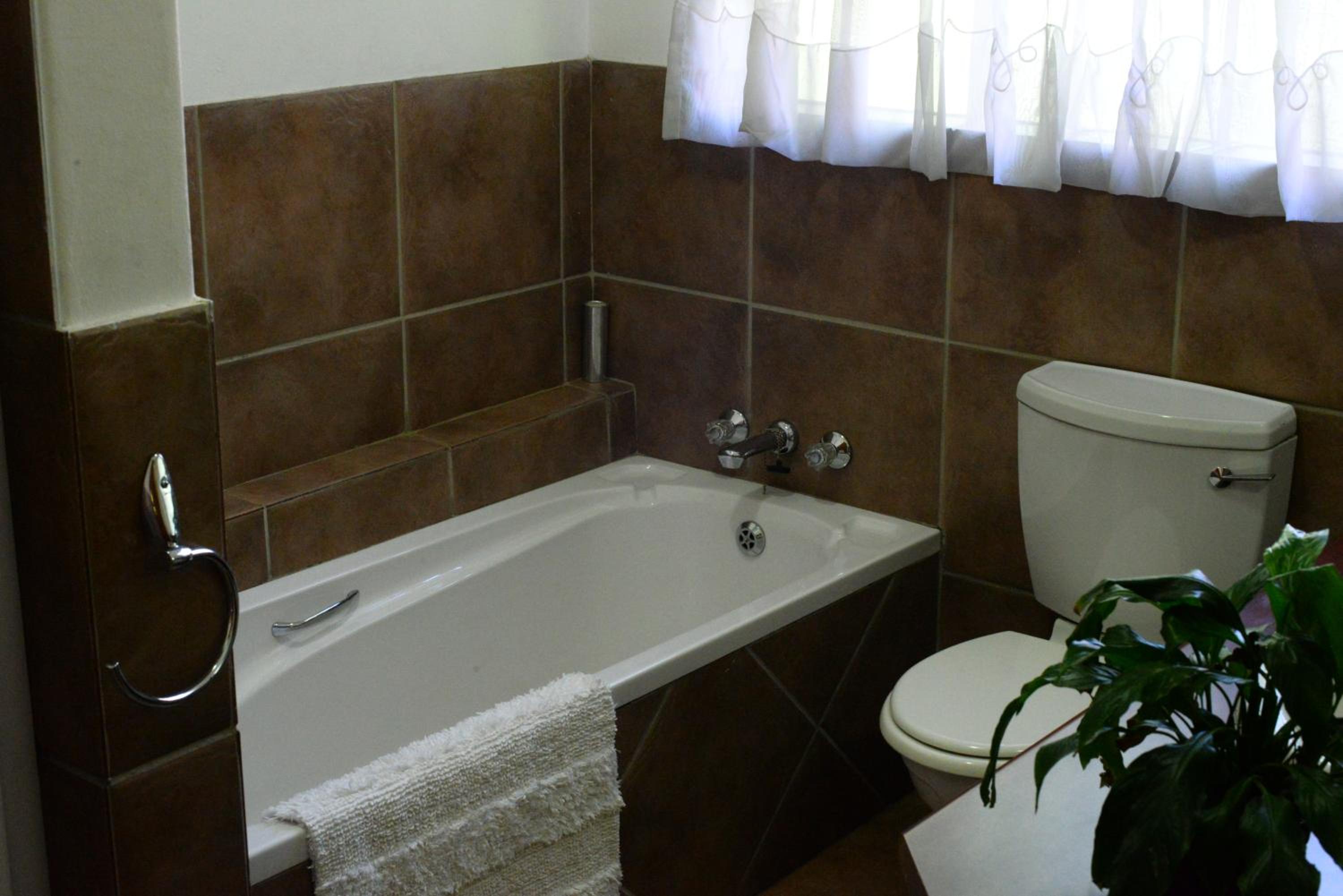 Twin/Double Room - Photo 7