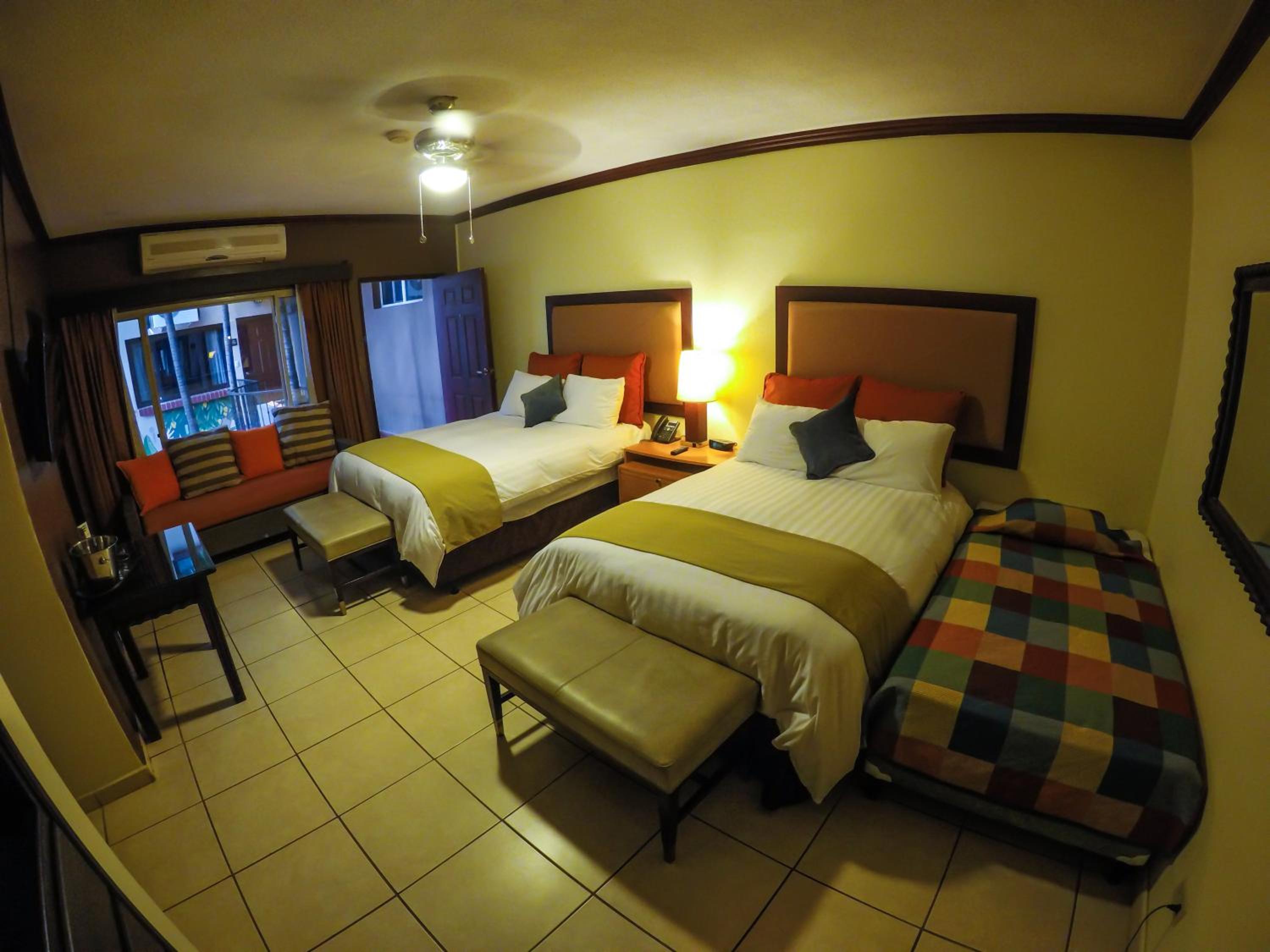 Triple Room photo 1