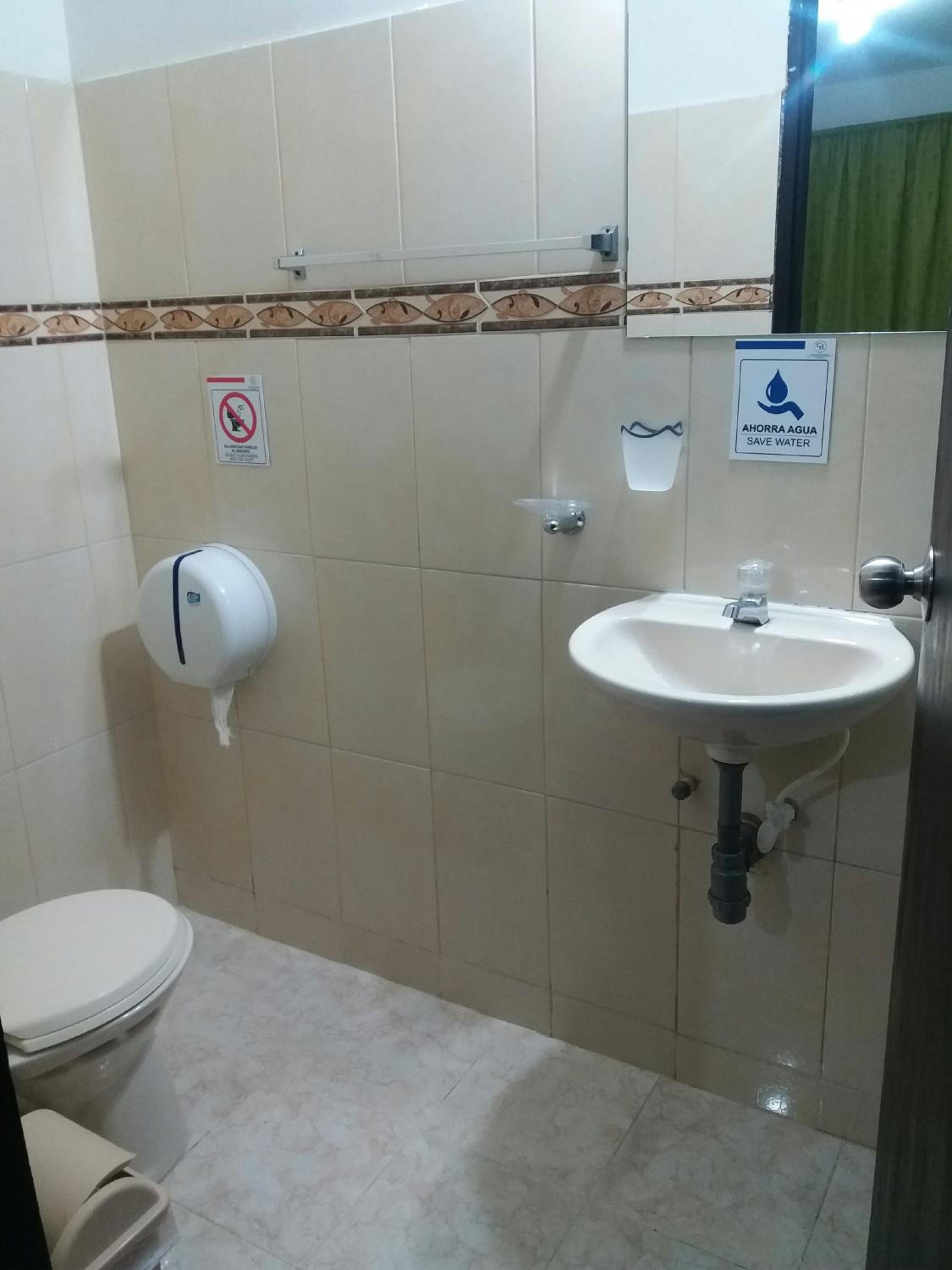 Quadruple Room with Private Bathroom