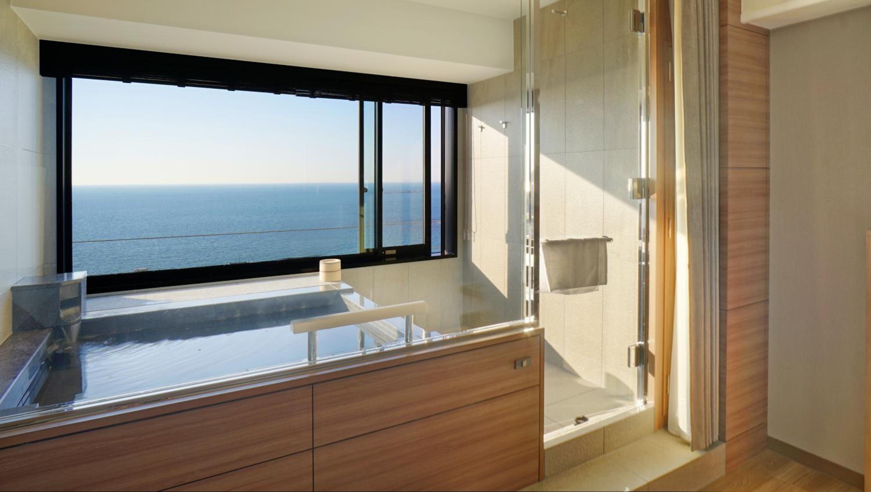 Premier Twin Room with Hot Spring Bath - Ocean View - Photo 5