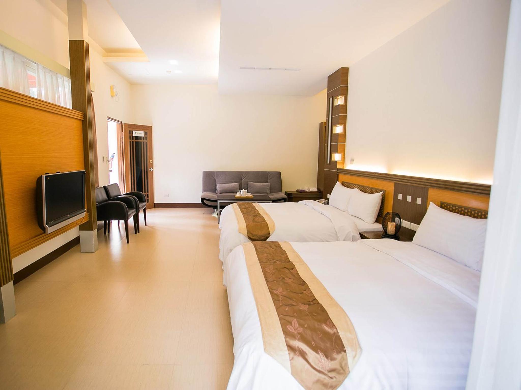 Standard Quadruple Room