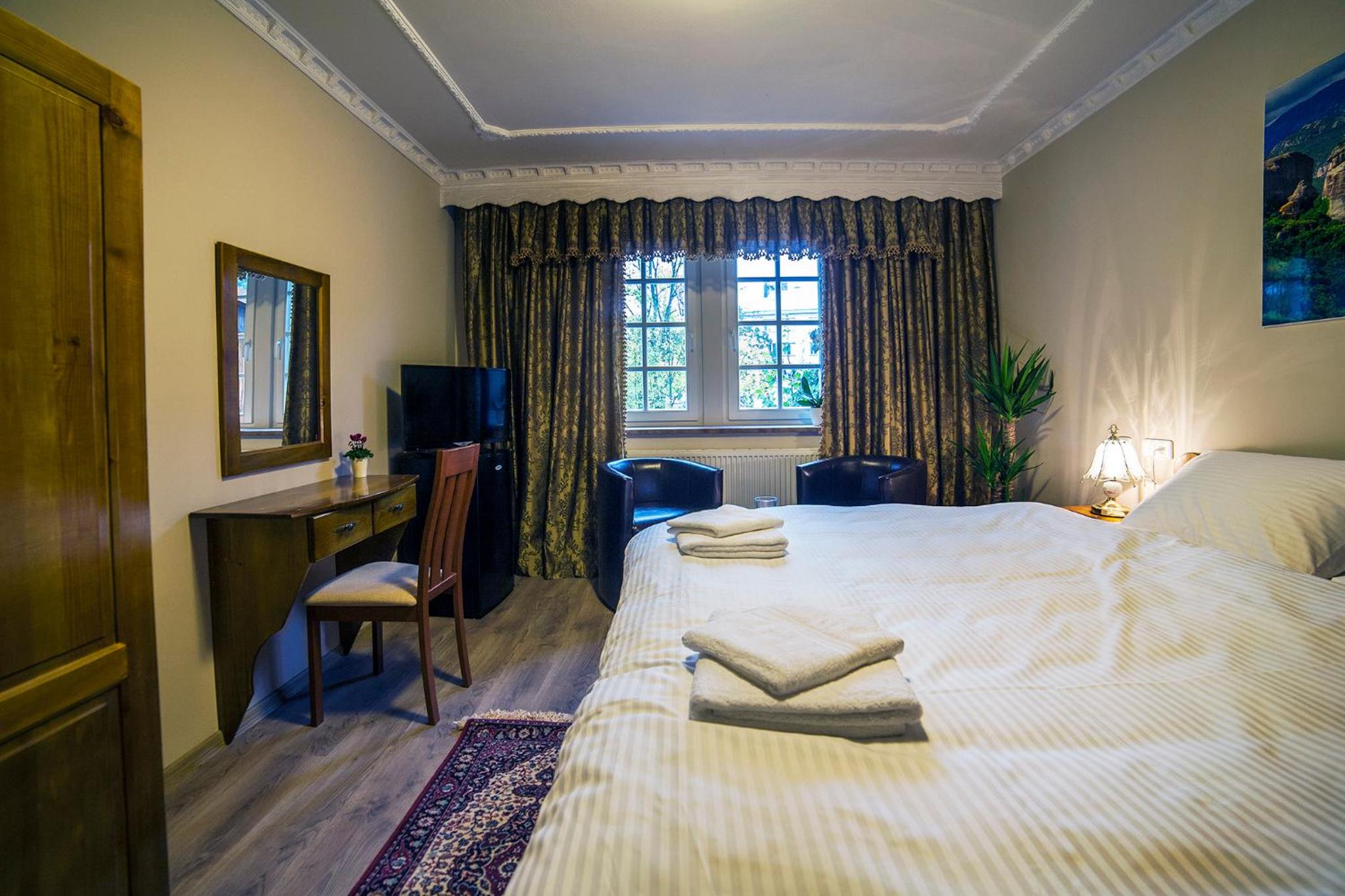 Double or Twin Room photo 1
