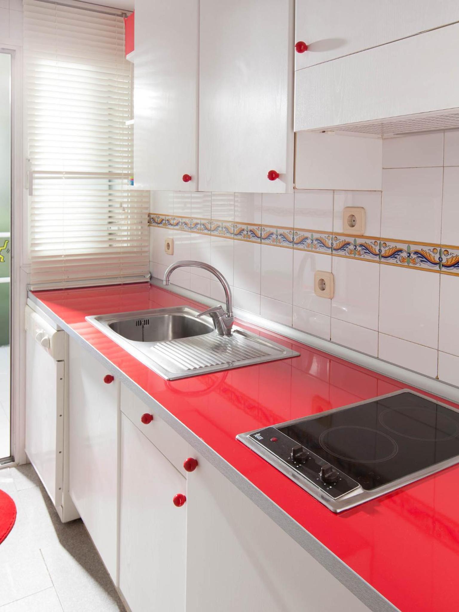 Two-Bedroom Apartment (4 Adults) - Photo 4