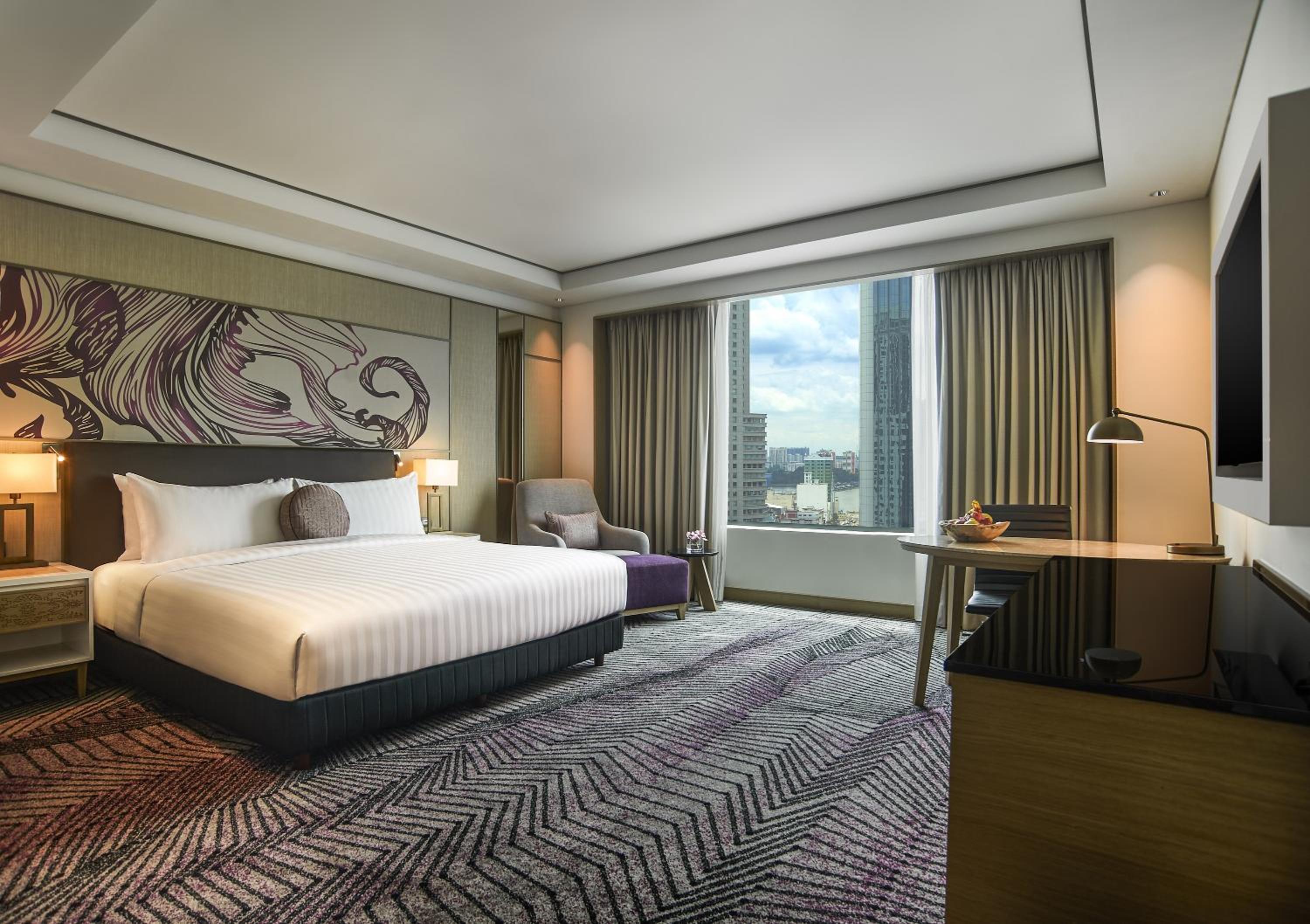 Grand Deluxe King Room photo 3