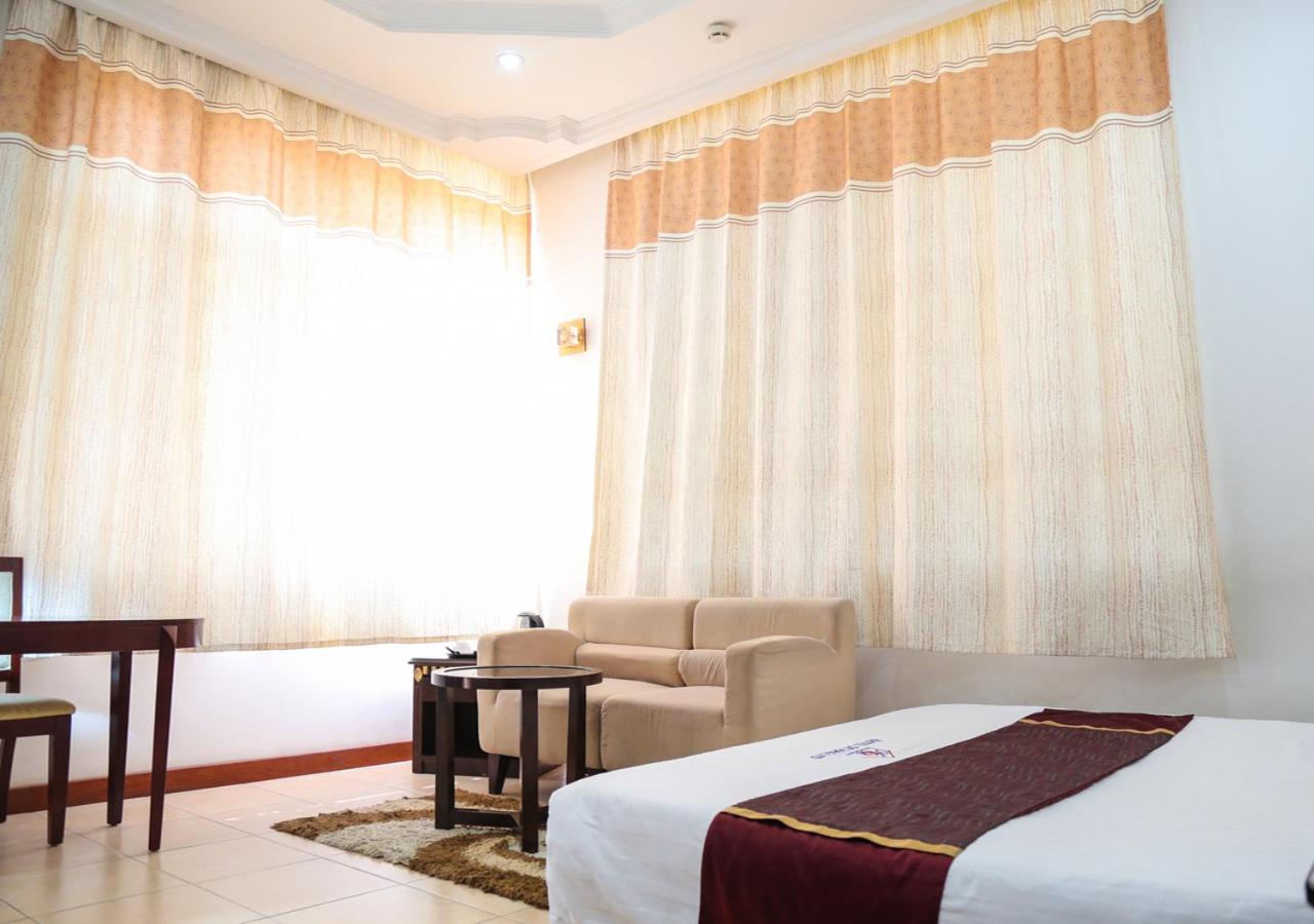 Deluxe King Room