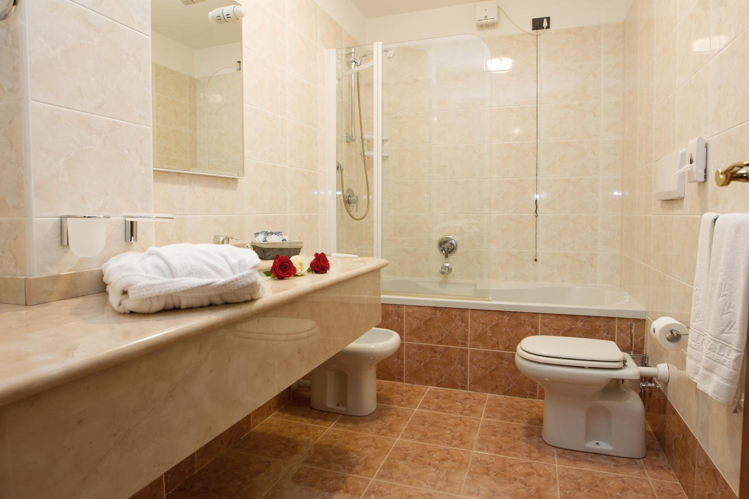 Junior Suite - Photo 7