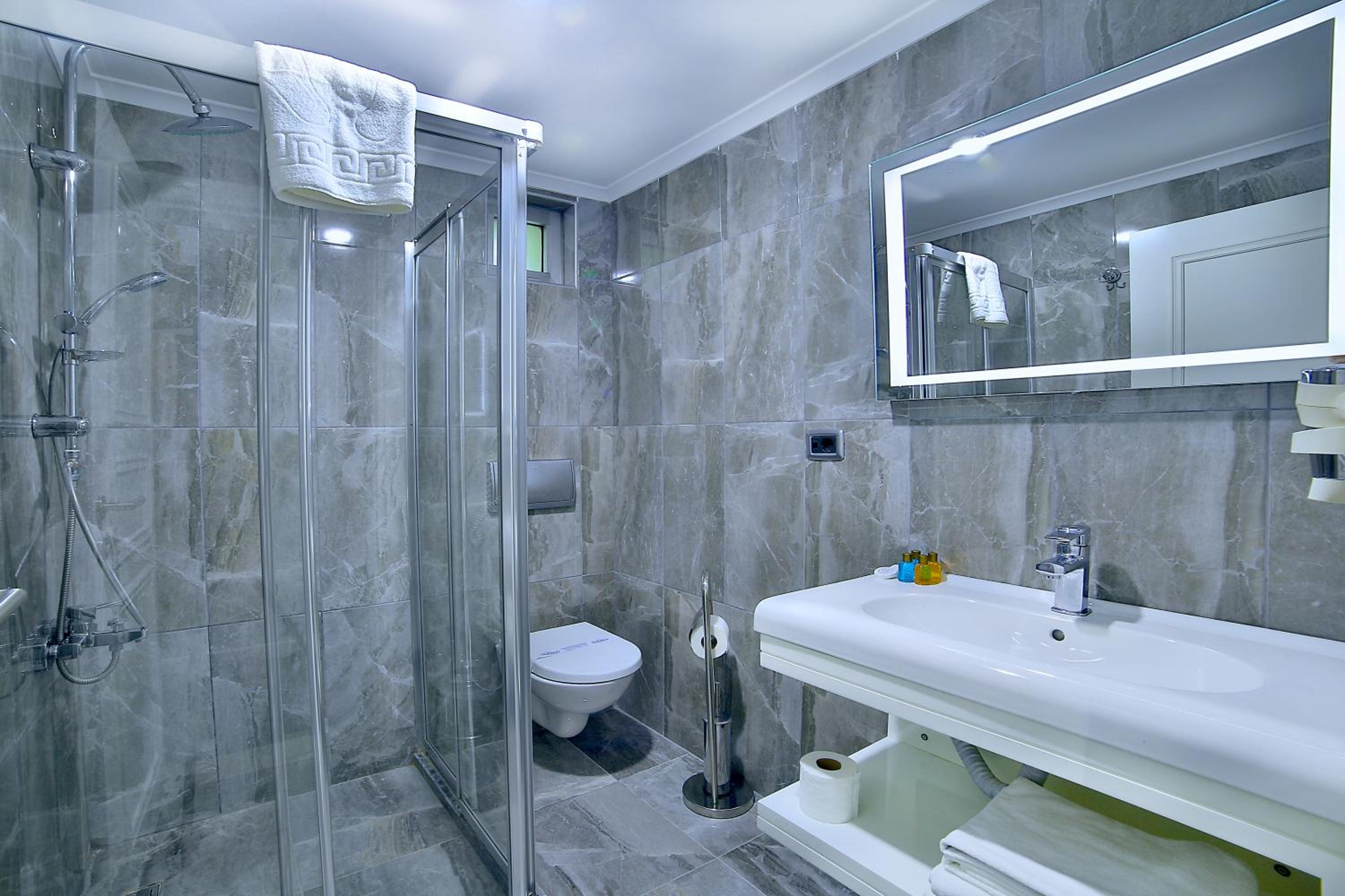 Single Room photo 3