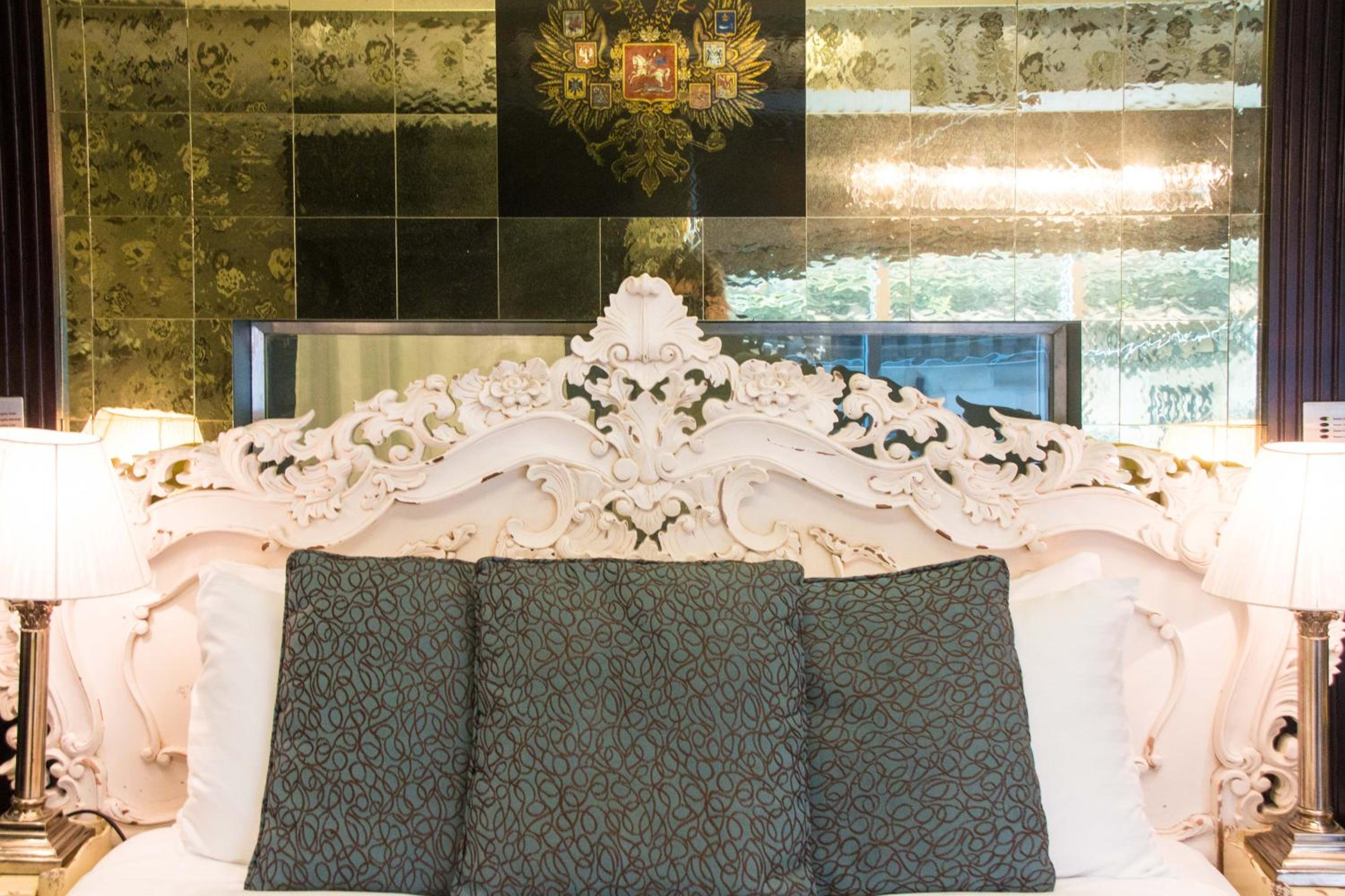 Executive Double Room - Photo 9