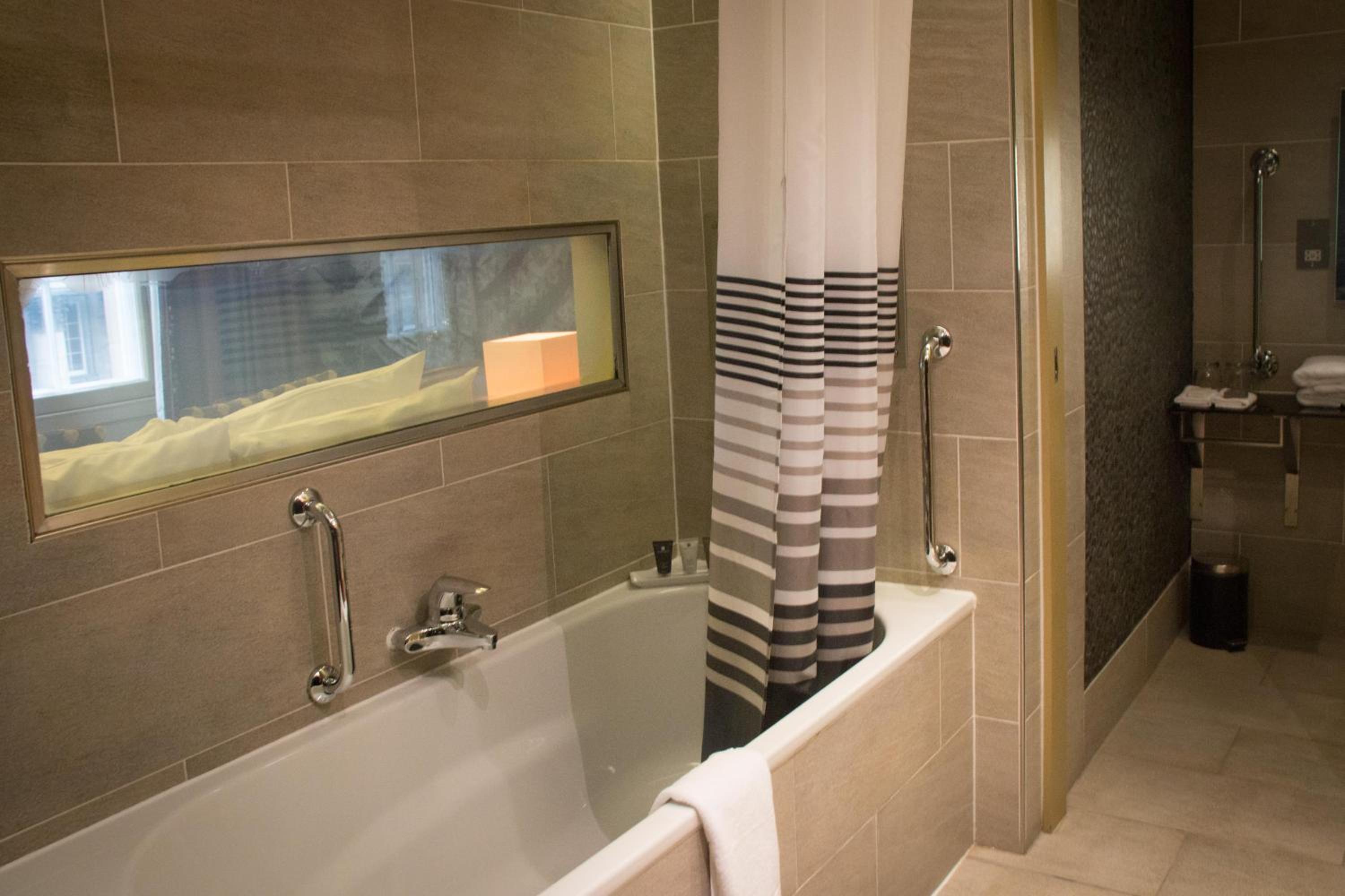 Executive Double Room - Photo 6