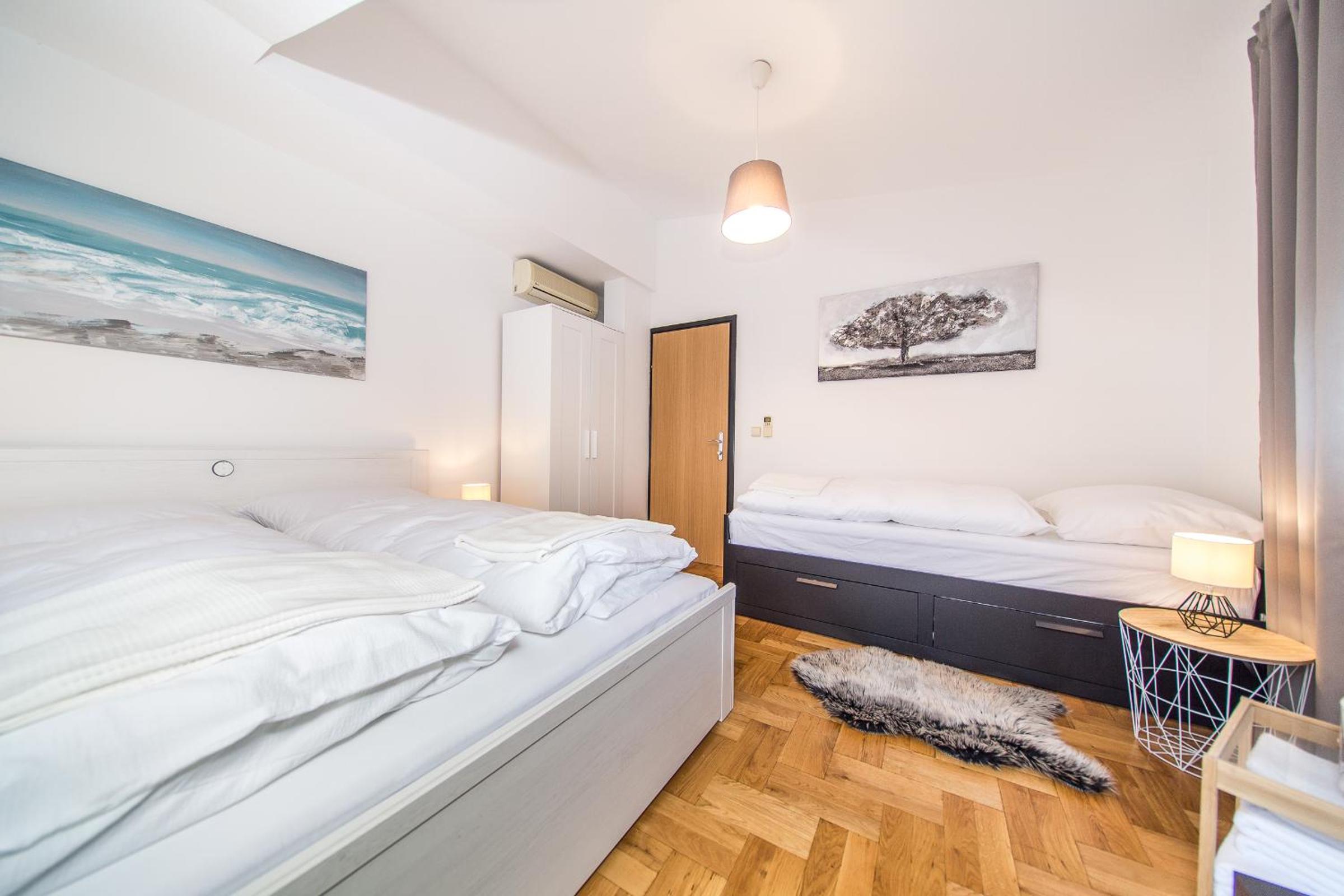 Triple Room with Shared Bathroom