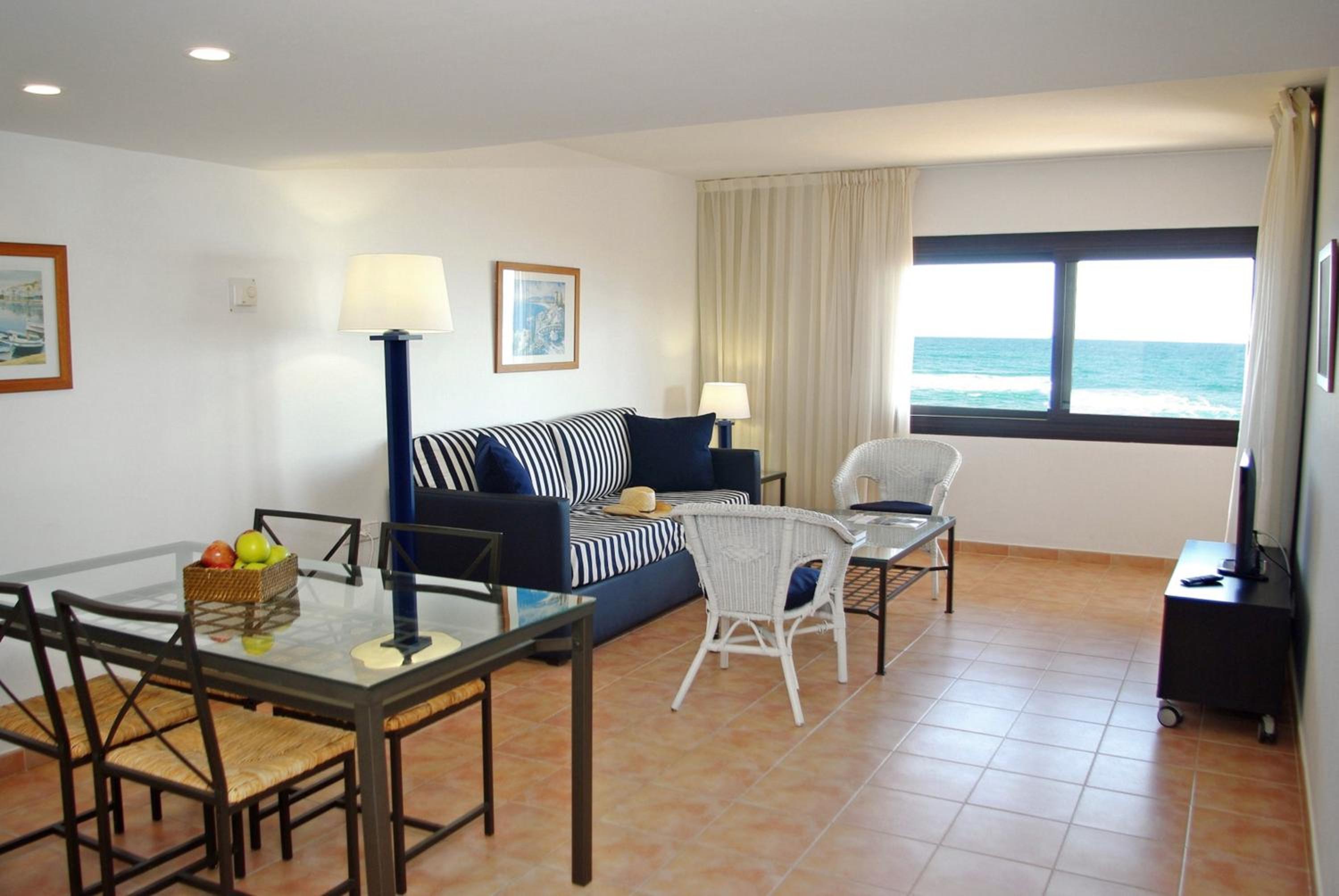 Apartamento de una habitación con vista al mar