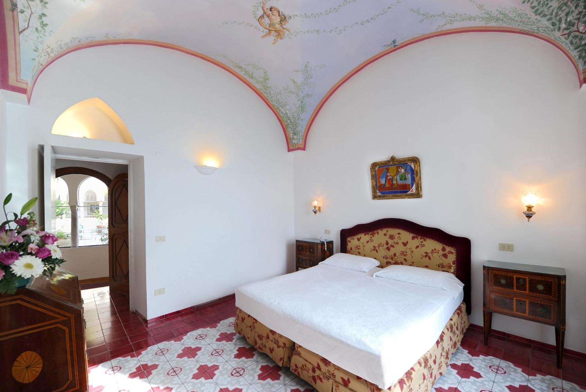 Superior Double Room with Sea View - Photo 2