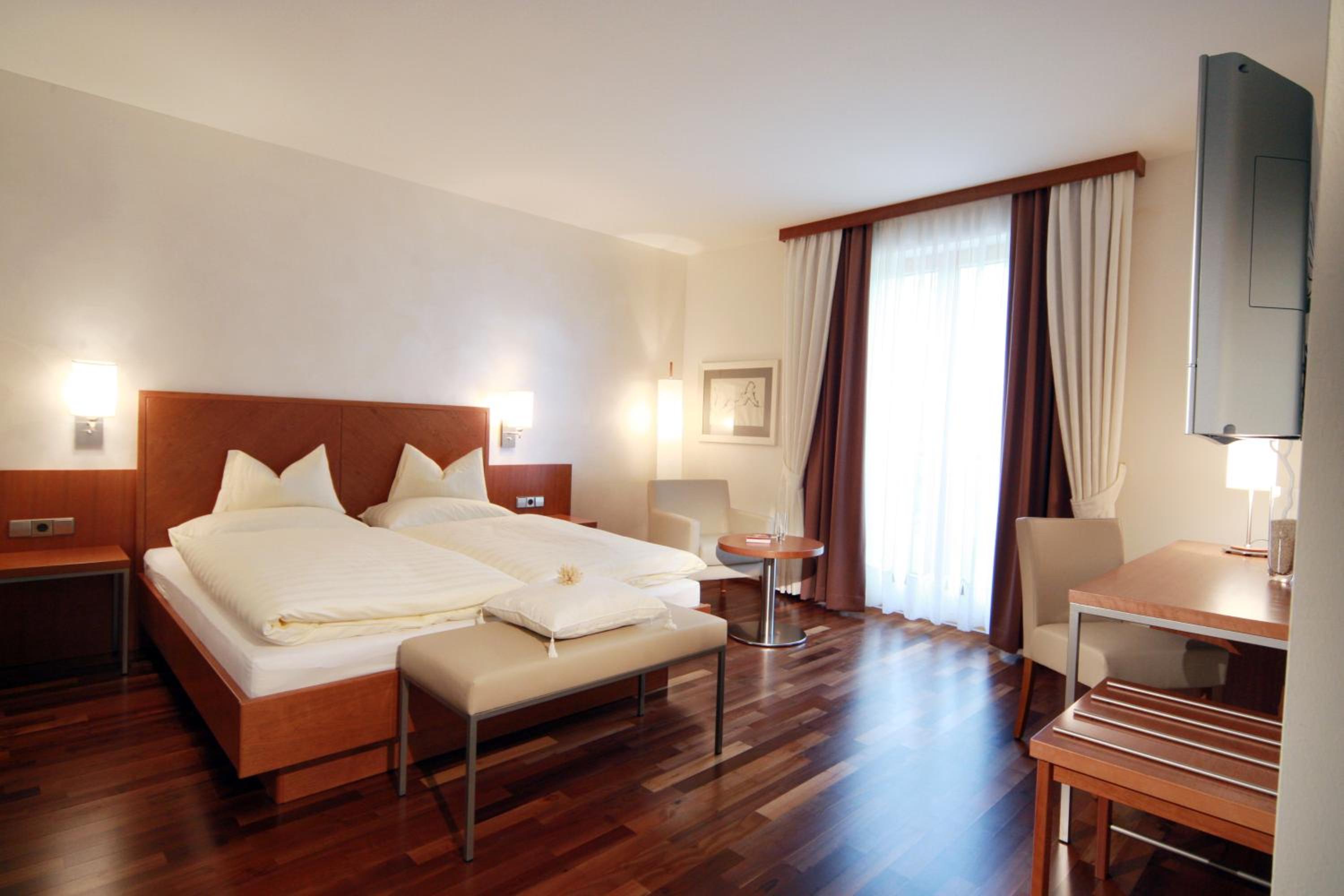 Double Room - Photo 12