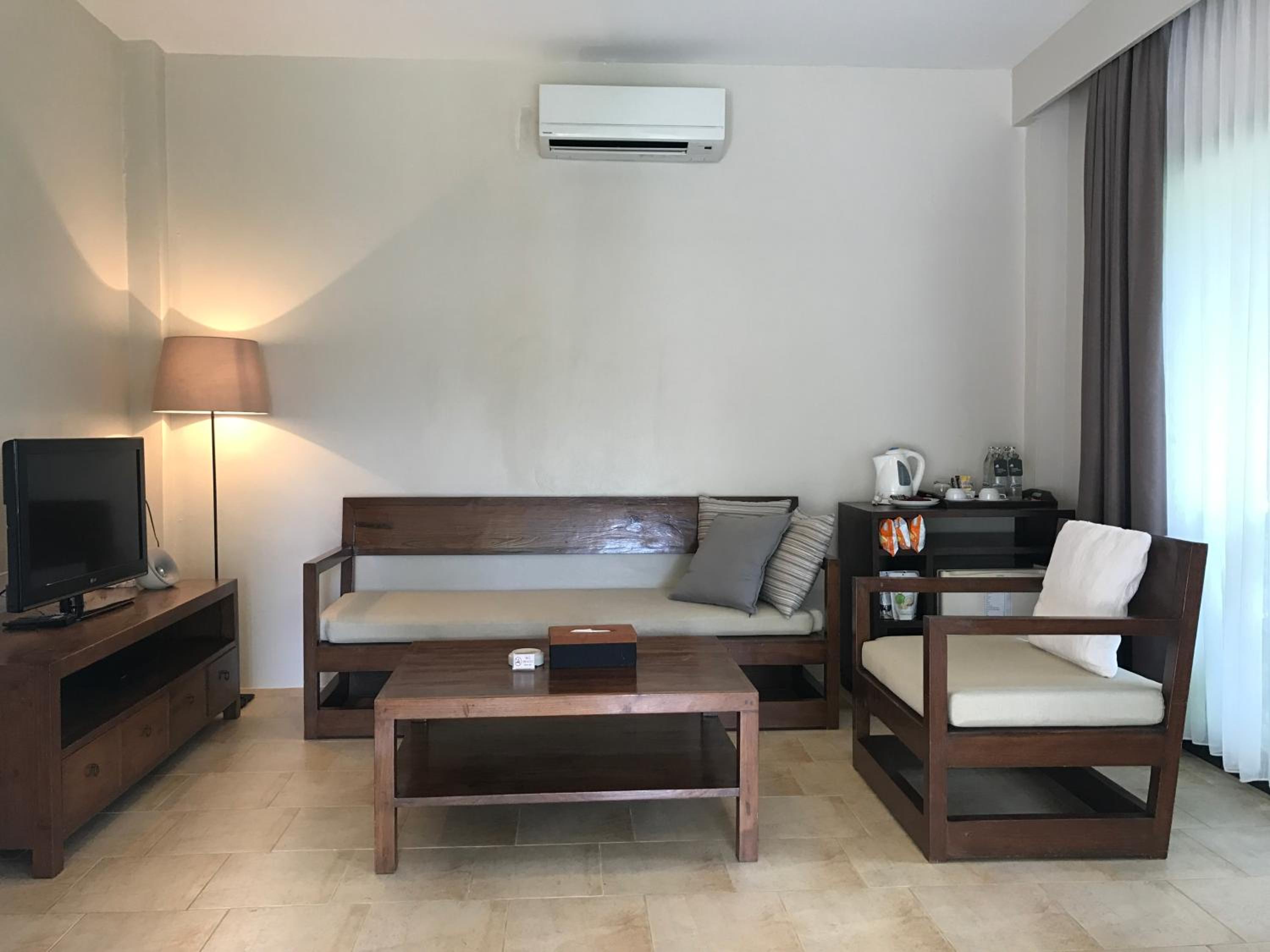 One-Bedroom Villa photo 2