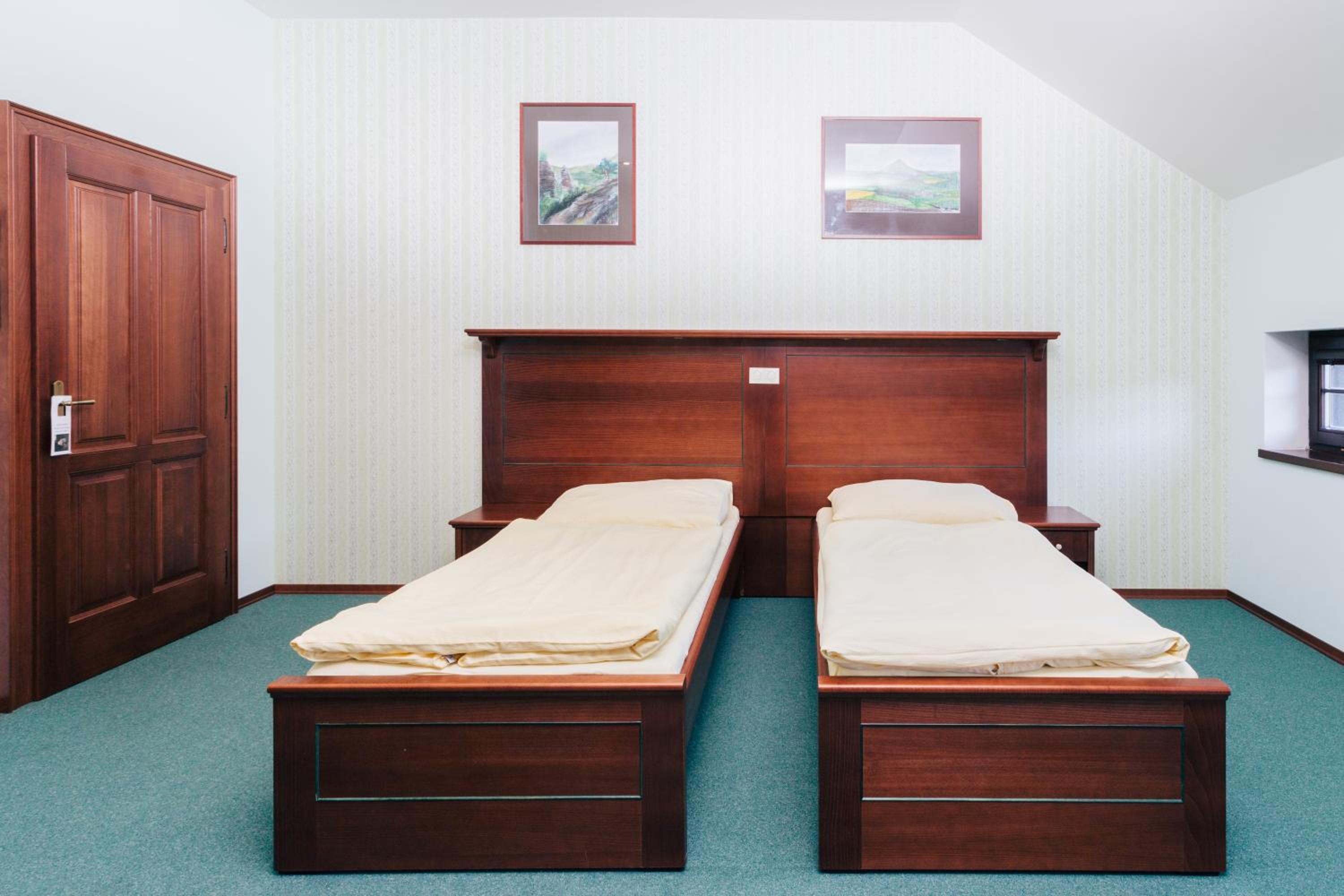 Double or Twin Room photo 1
