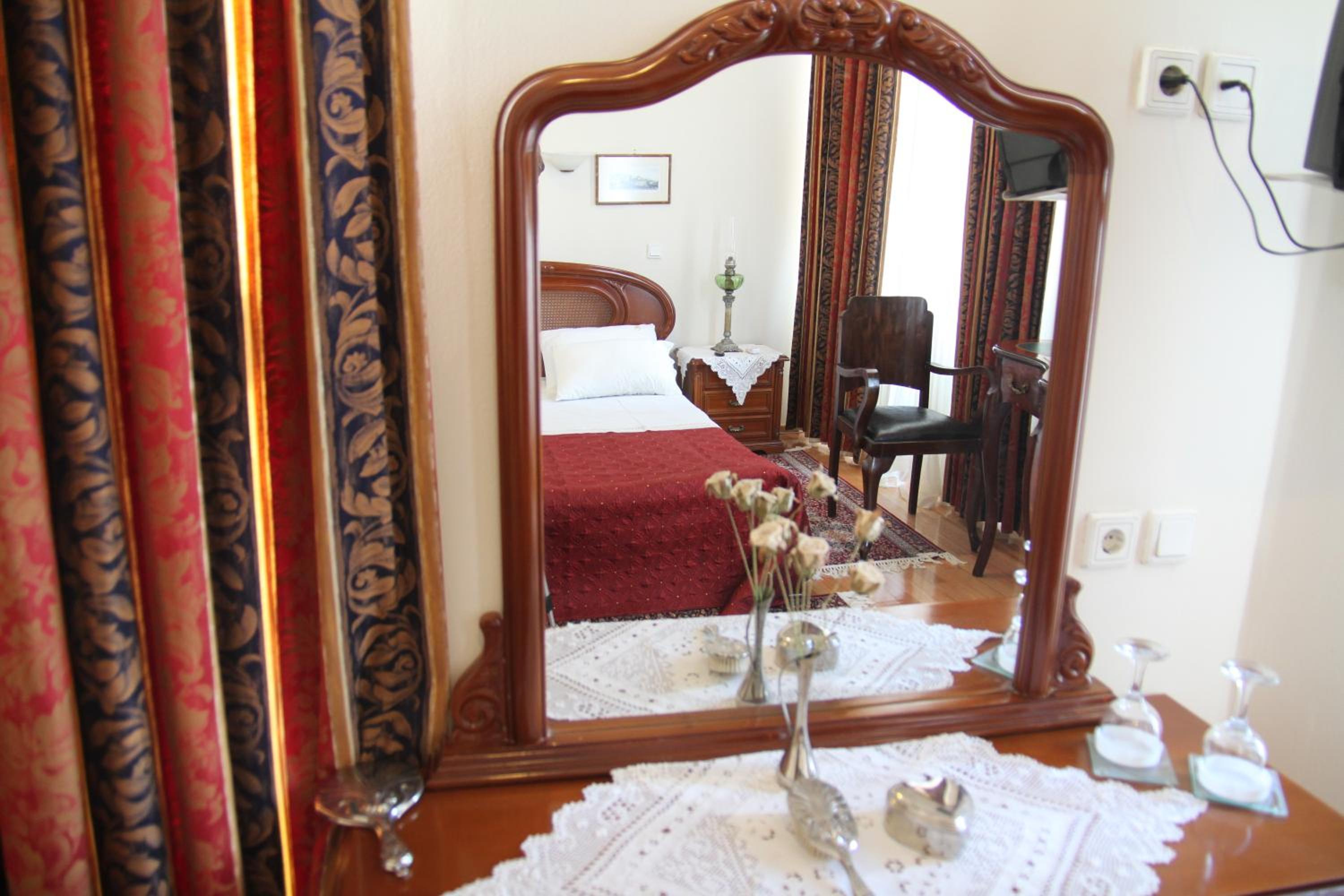 Single Room photo 2