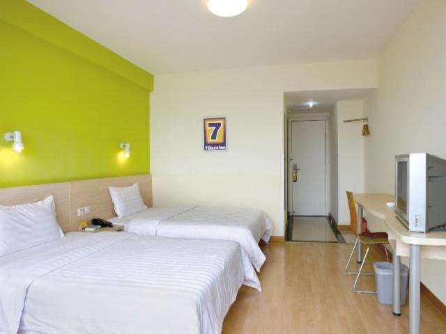 Business Twin Room