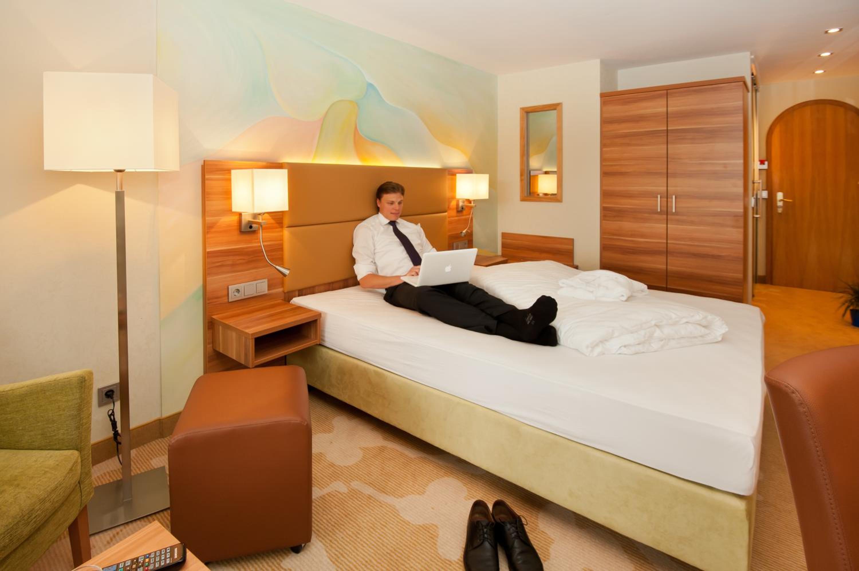Standard Double Room - Photo 4