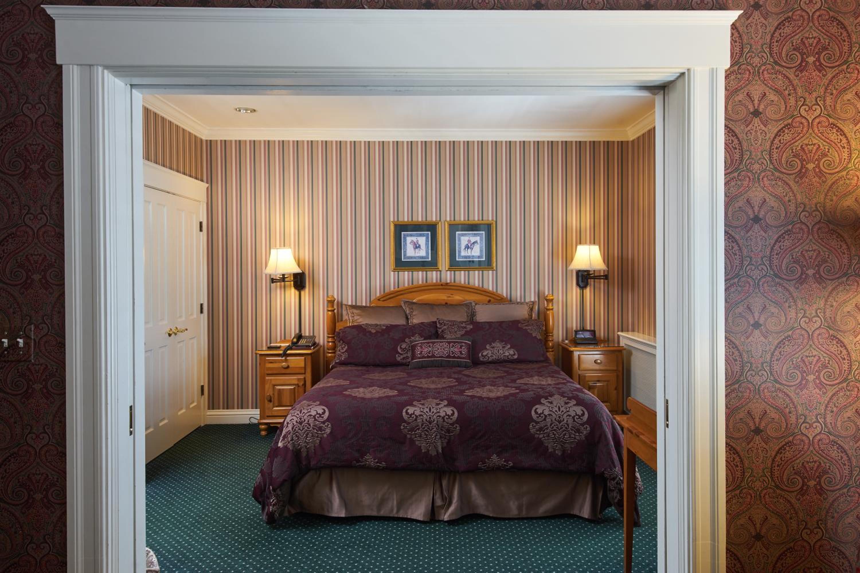 King Suite with Spa Bath