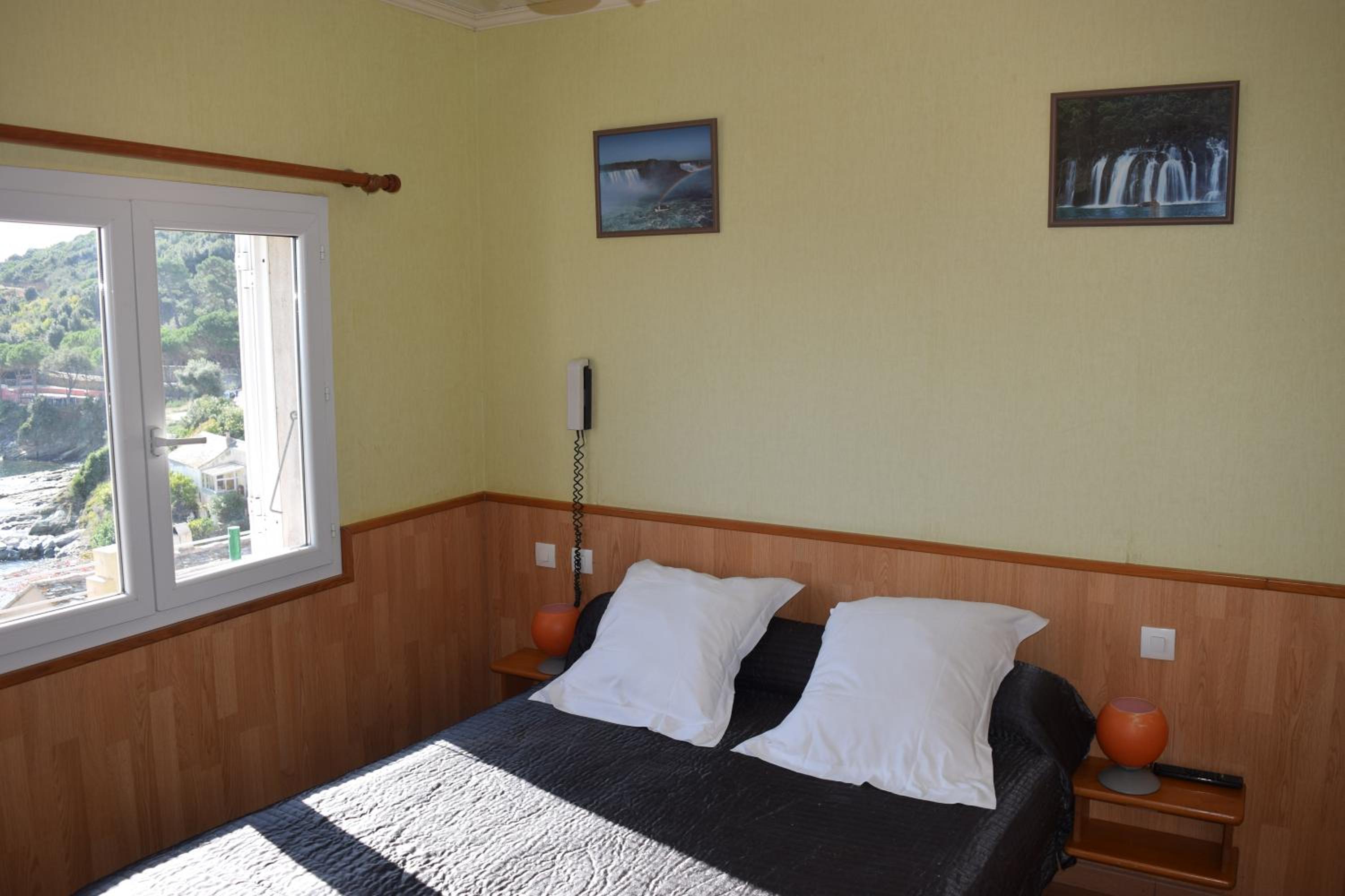 Superior Double Room with Sea View - Photo 1