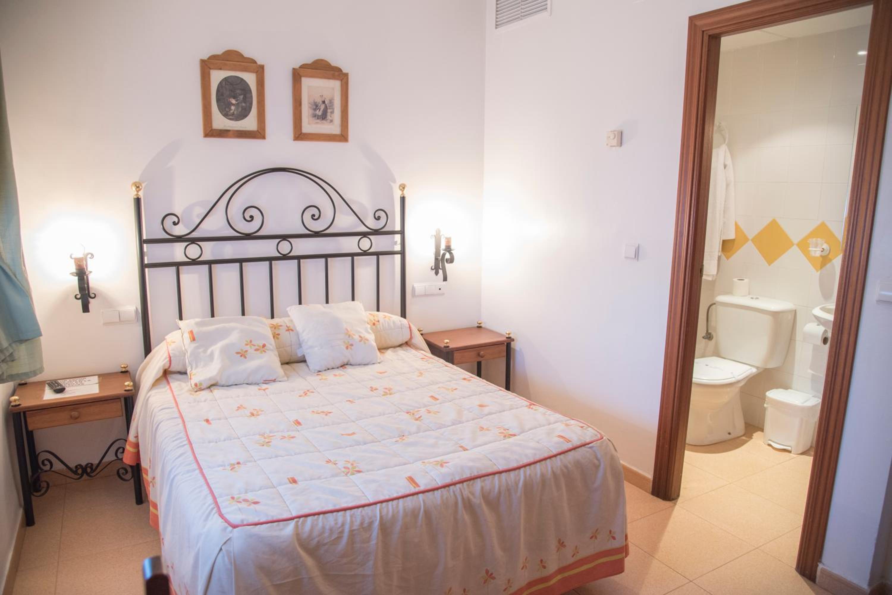 Habitación Doble o con Dos Camas