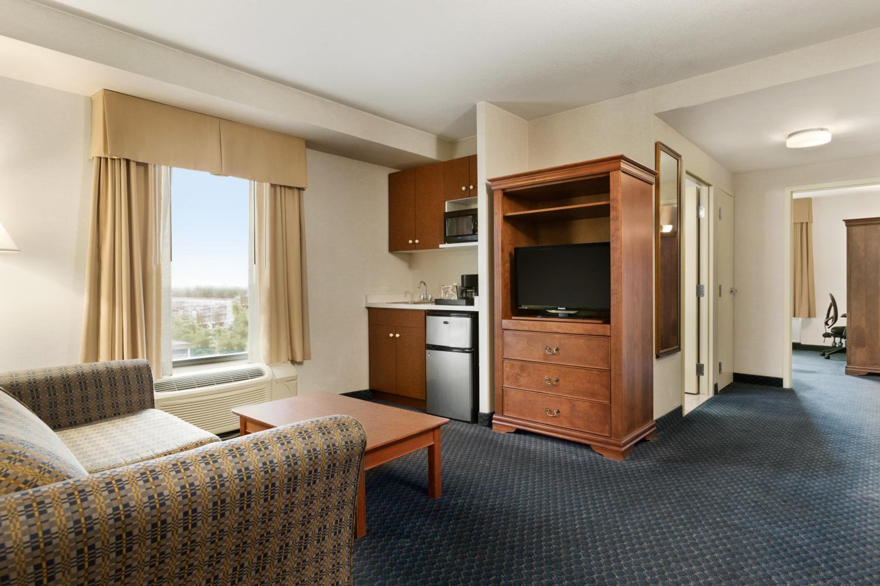 King Suite with Sofa Bed photo 1