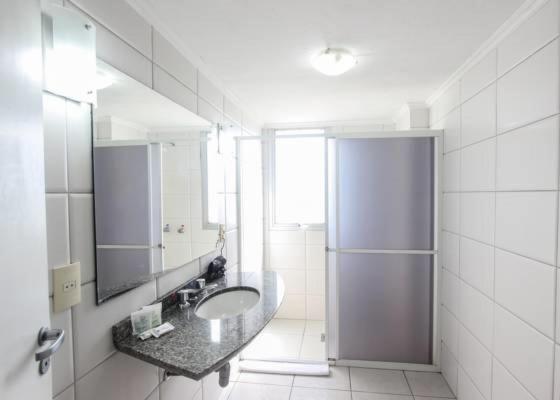 Standard Twin Room - Photo 2