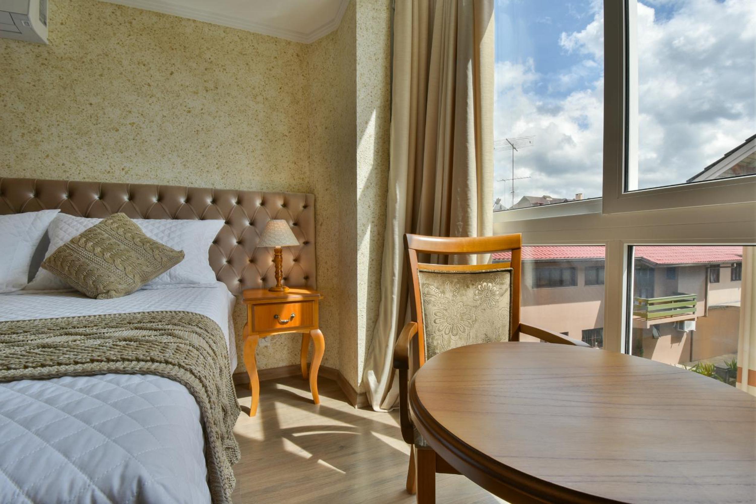 Superior Triple Room photo 3