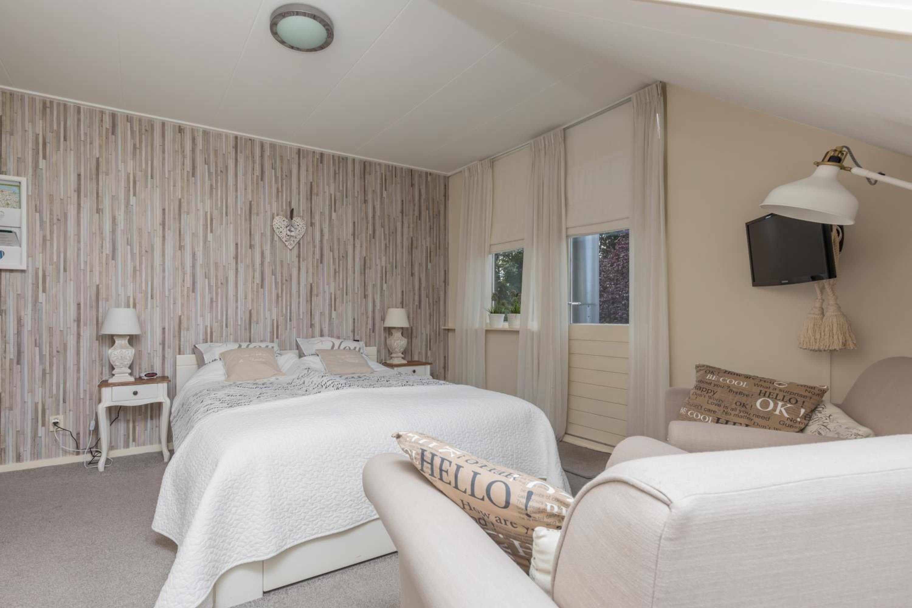 Double Room with Garden View - Photo 15