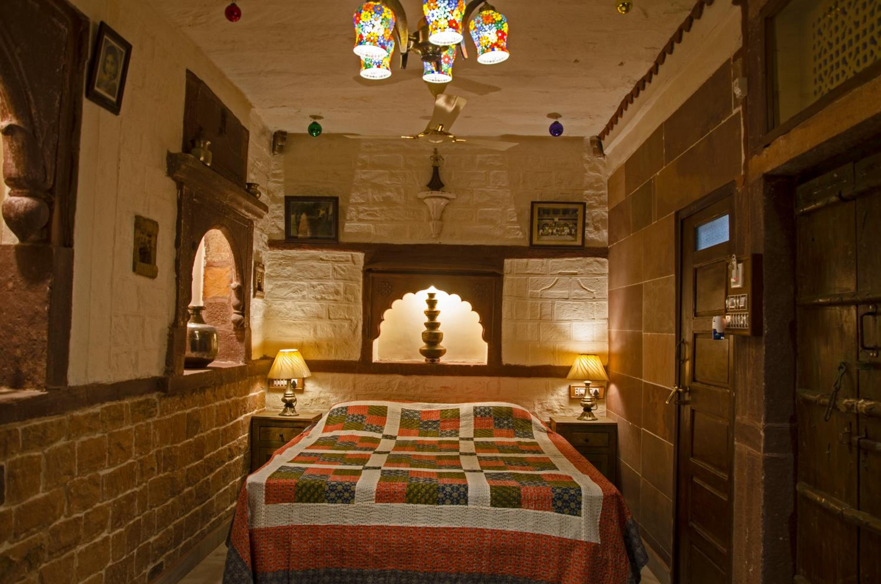 Family Suite with Balcony & Fort View - Photo 11