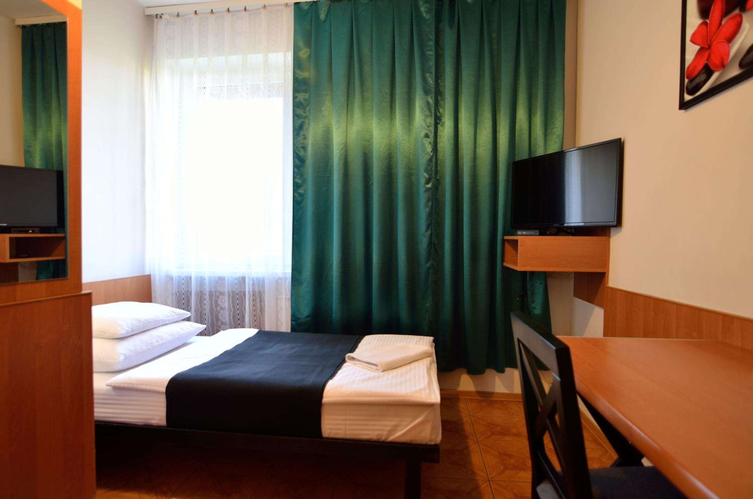 Small Single Room