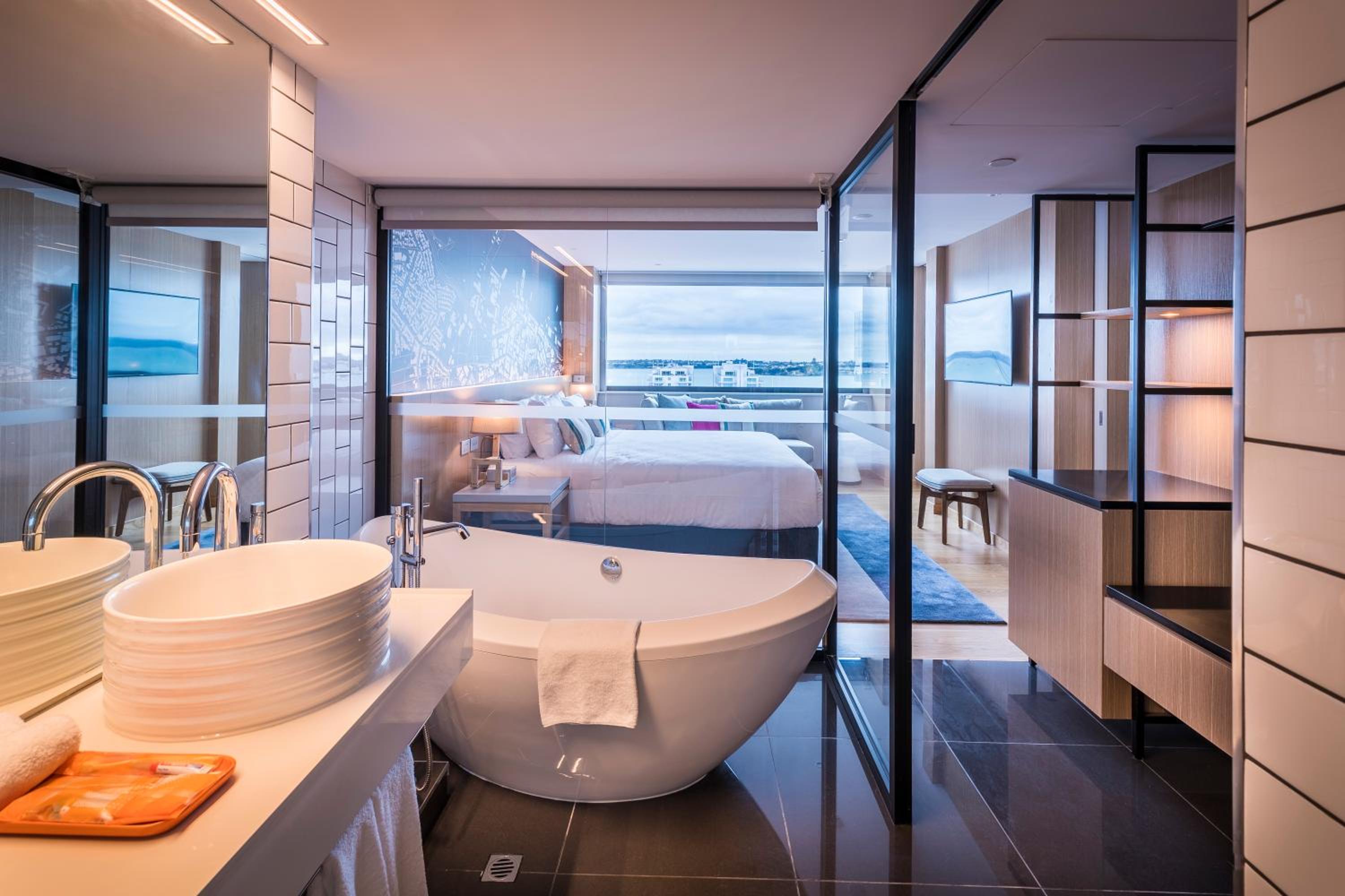 Harbor Suite View Loaded - Photo 10