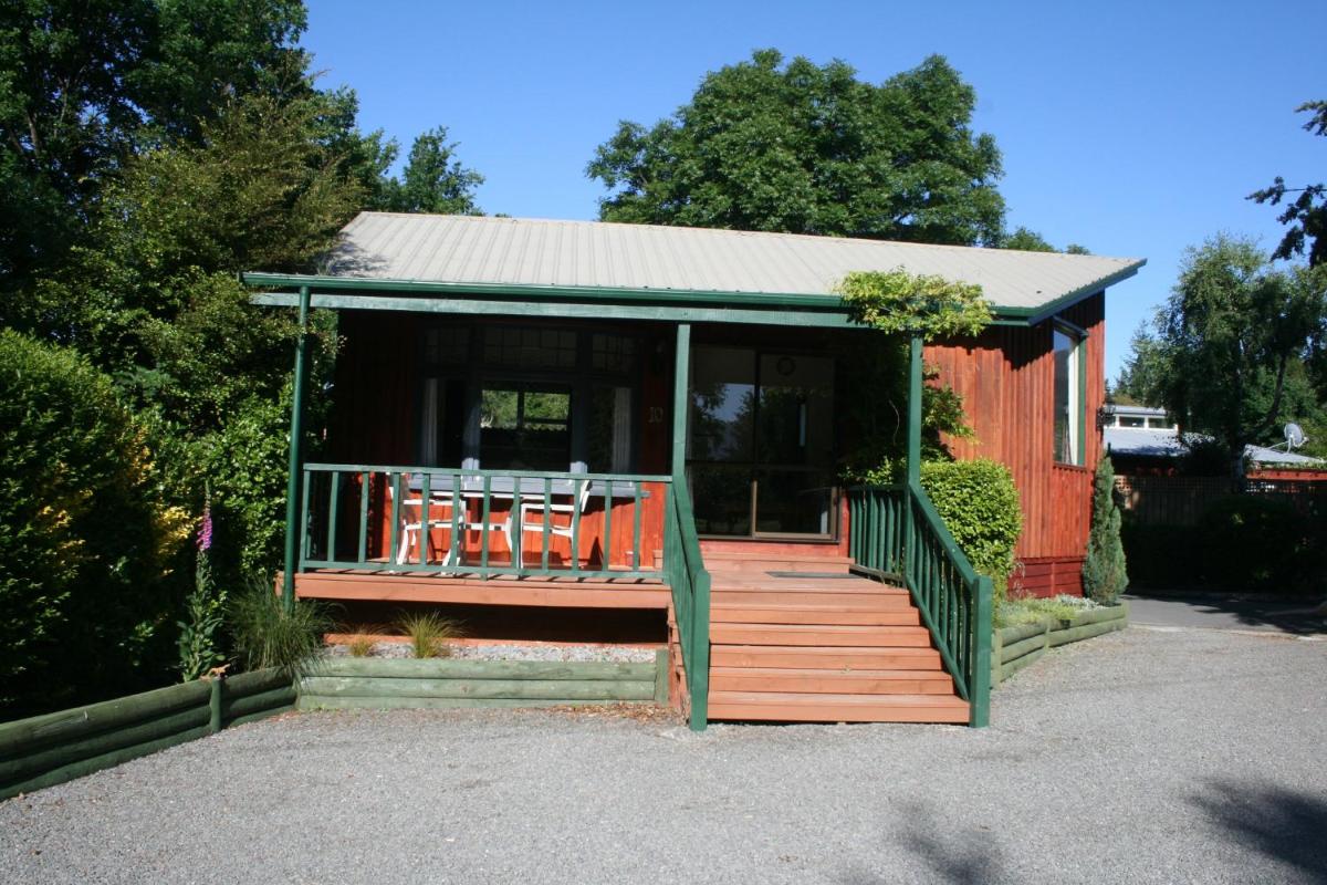 Open-Plan Bungalow photo 2