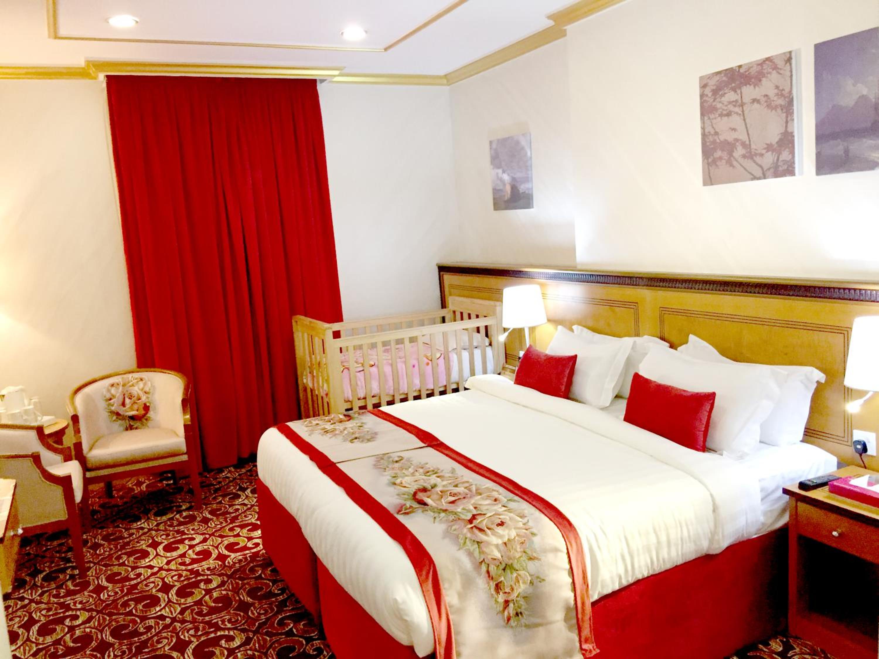 Double Room - Photo 4