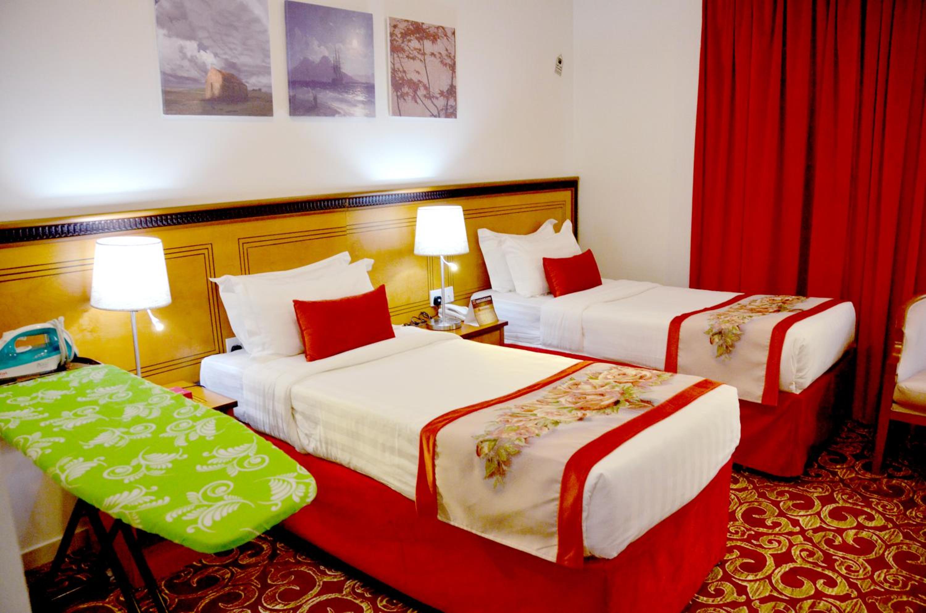 Double Room - Photo 6