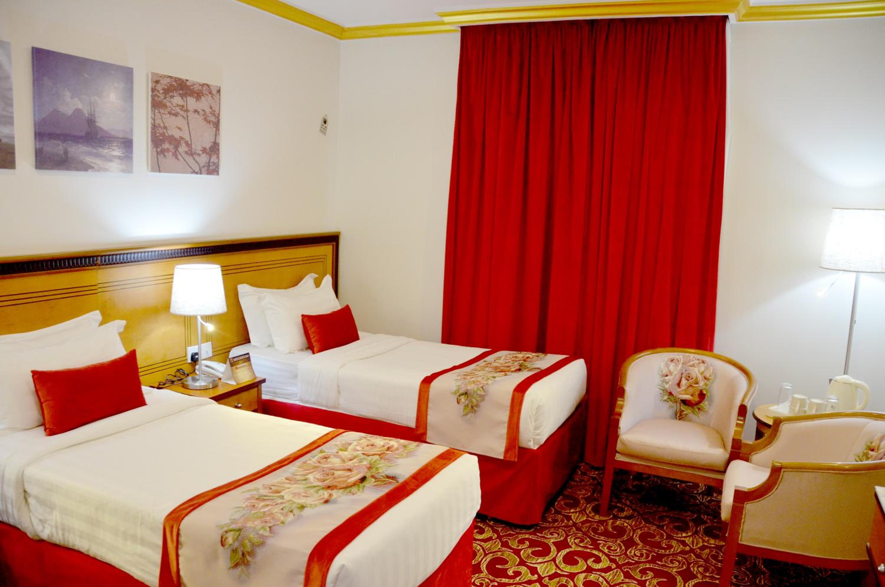 Double Room - Photo 7