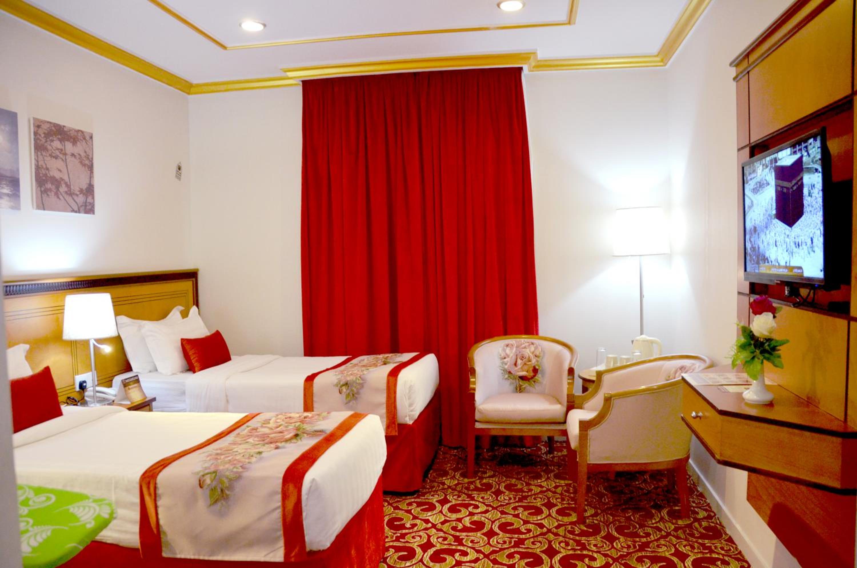 Double Room - Photo 8