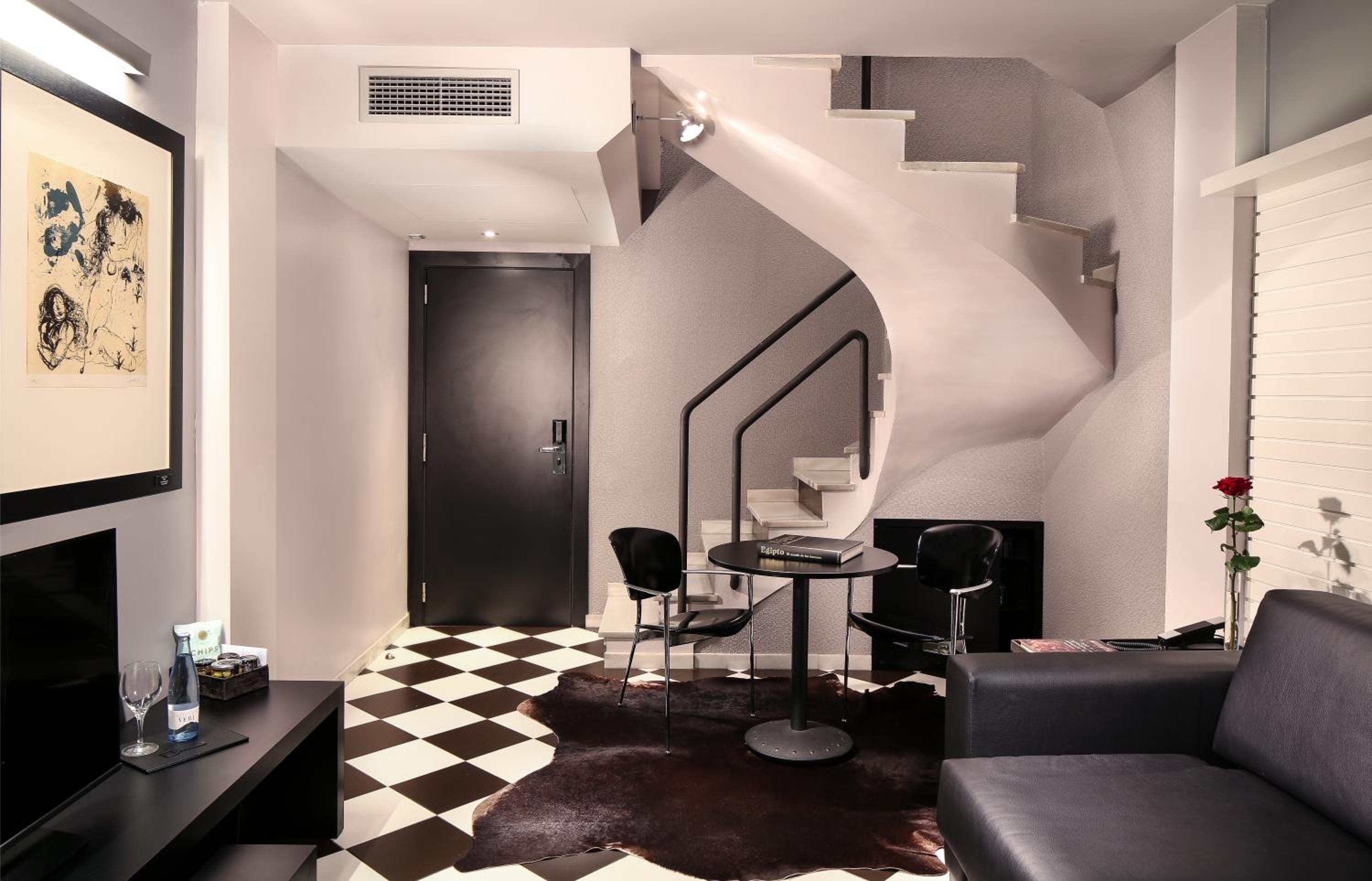 Standard Duplex Room (3 Adults)