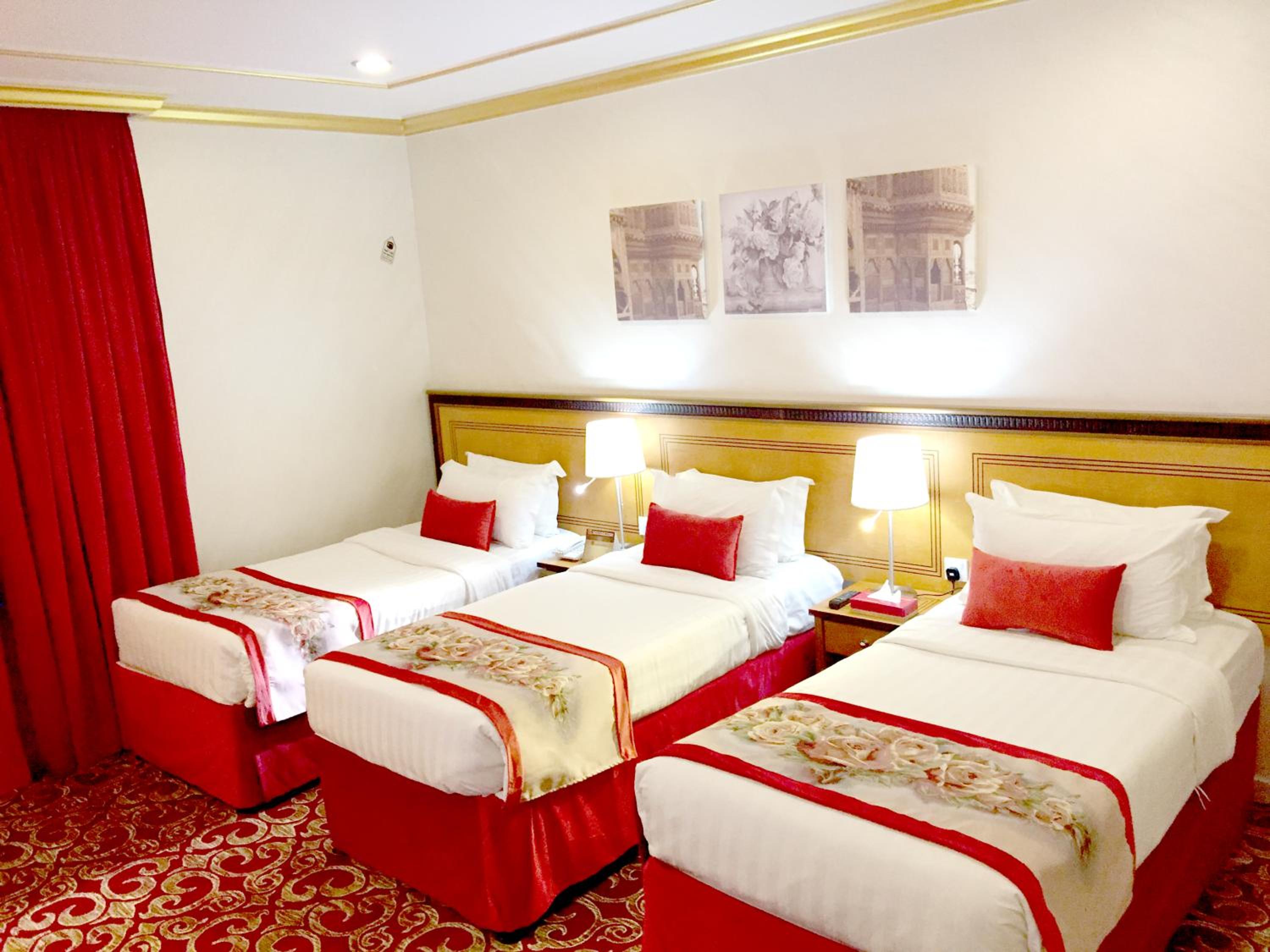 Triple Room - Photo 19
