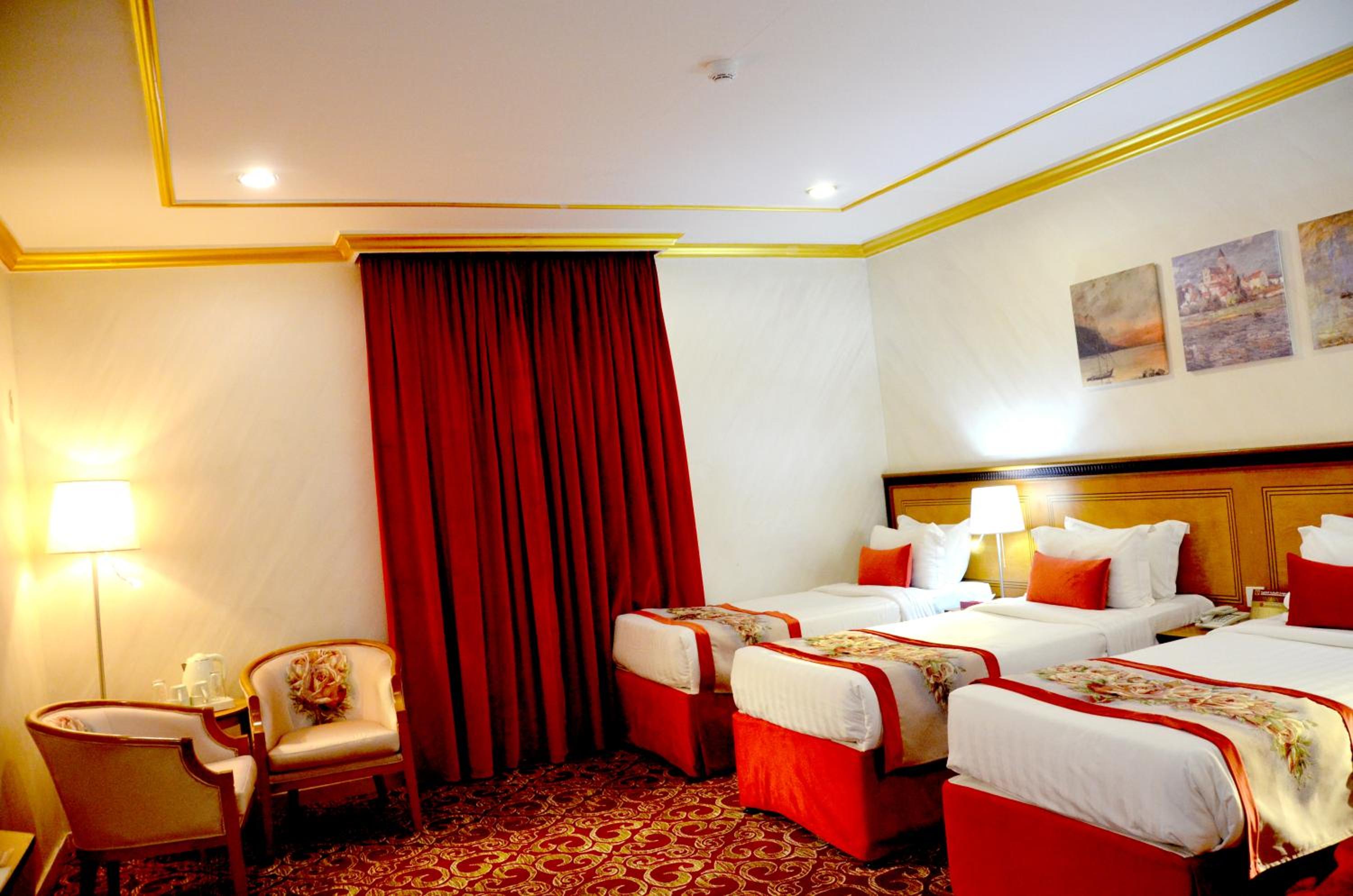 Triple Room - Photo 2