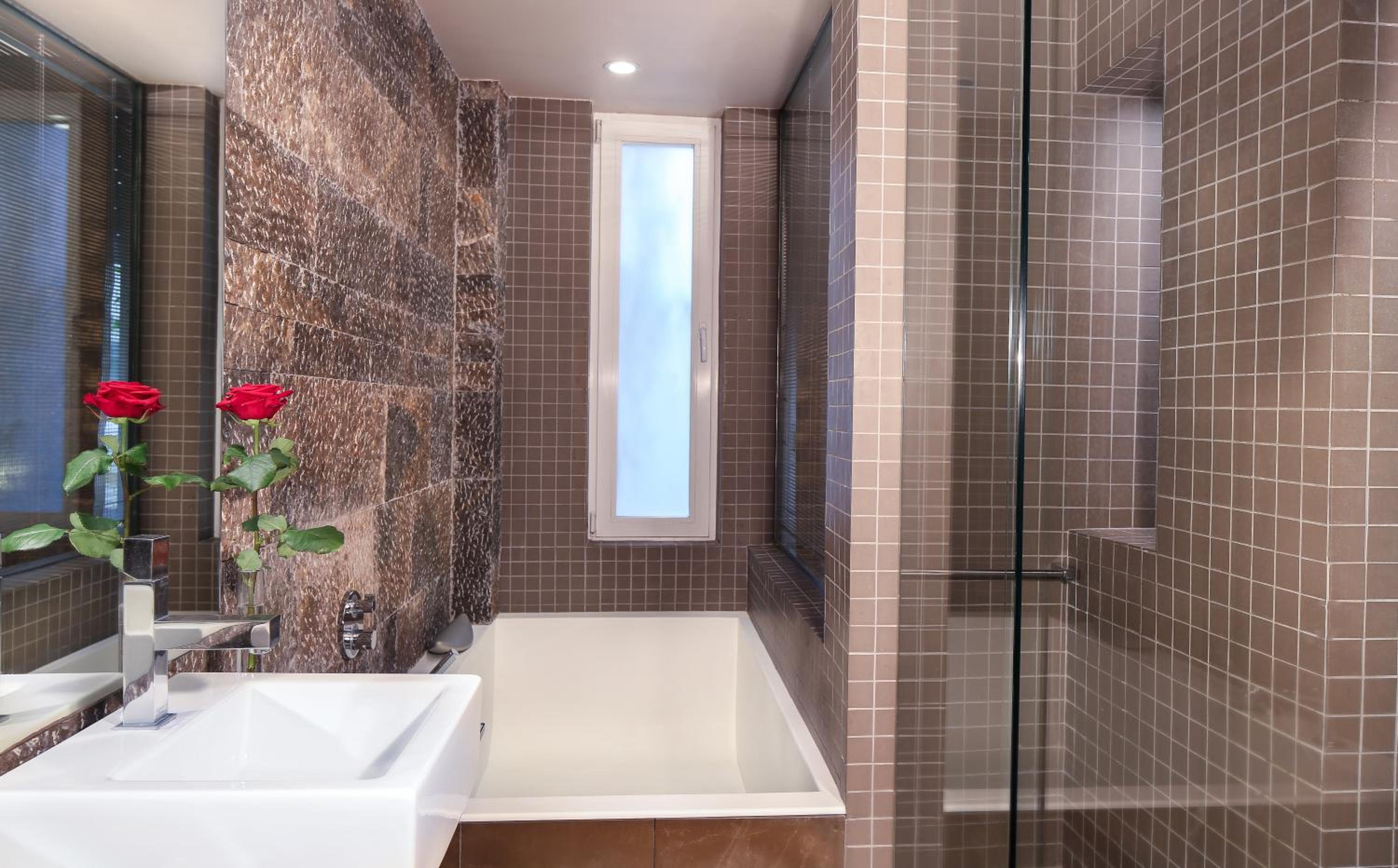 Junior Suite (3 Adults)
